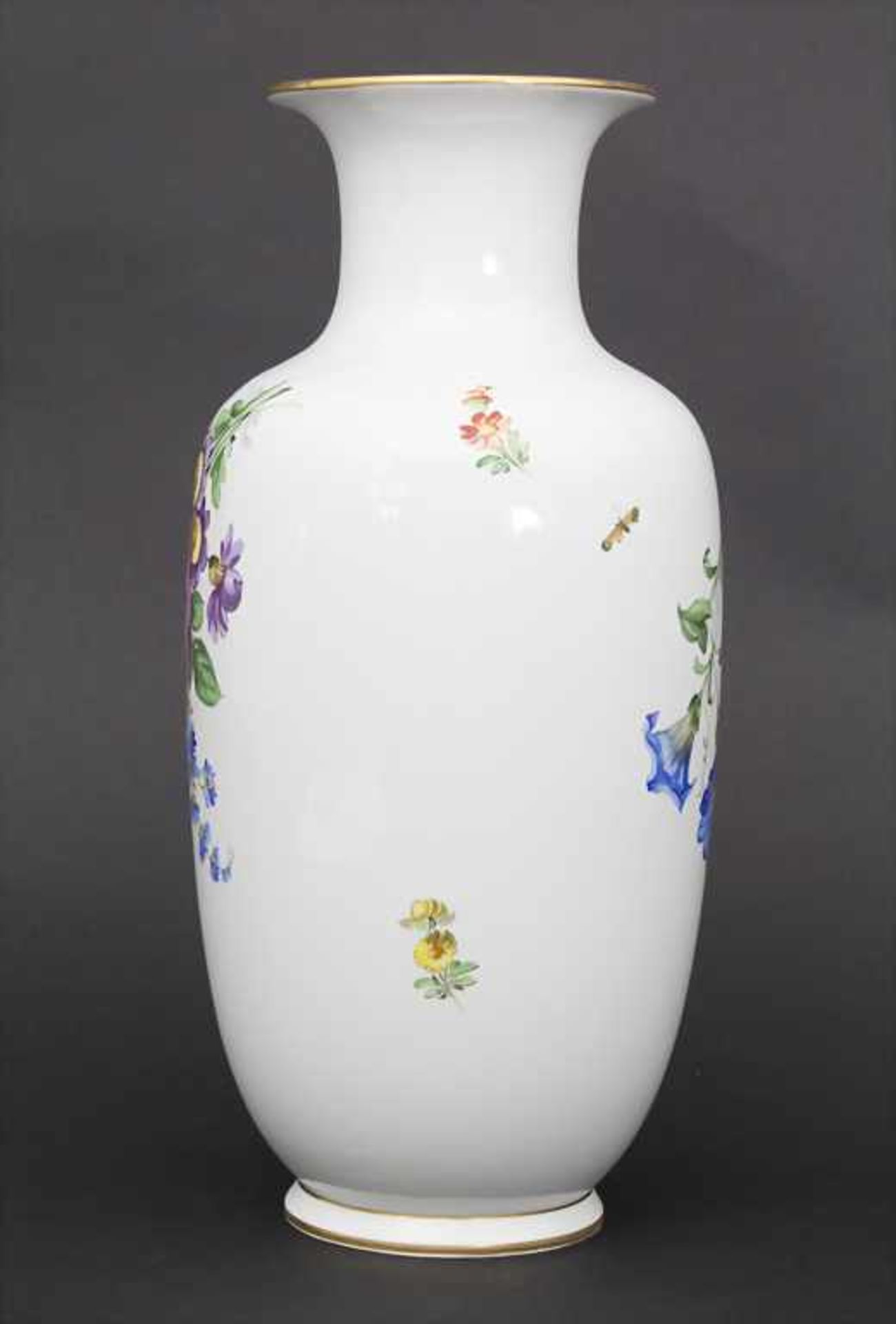 Vase mit Blumenmalerei / A vase with flowers, Carl Thieme, Potschappel, 20. Jh. - Bild 5 aus 8