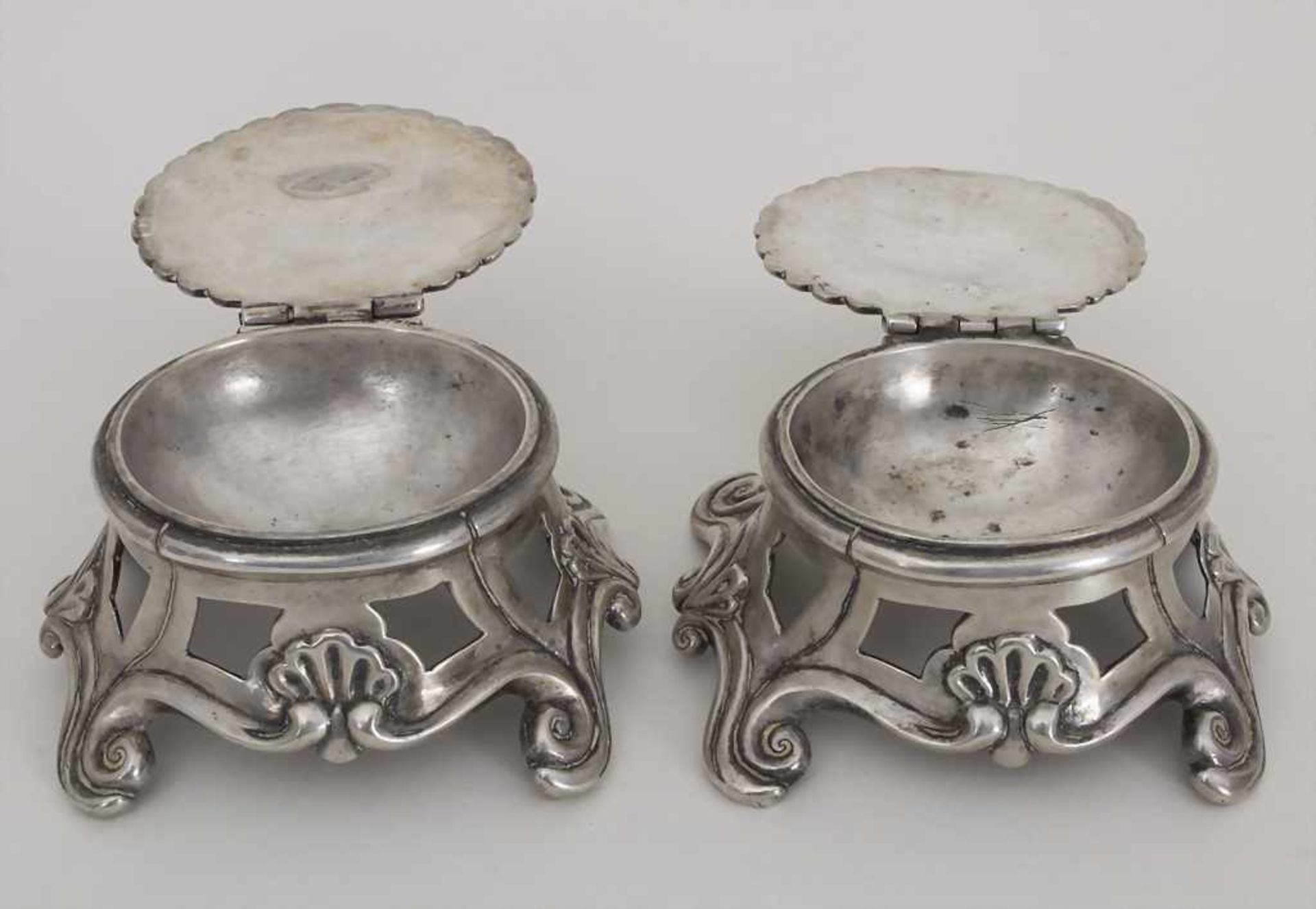 Paar Barock Salieren / A pair of Baroque open salt cellars, Los Arcos, um 1740 - Bild 5 aus 8