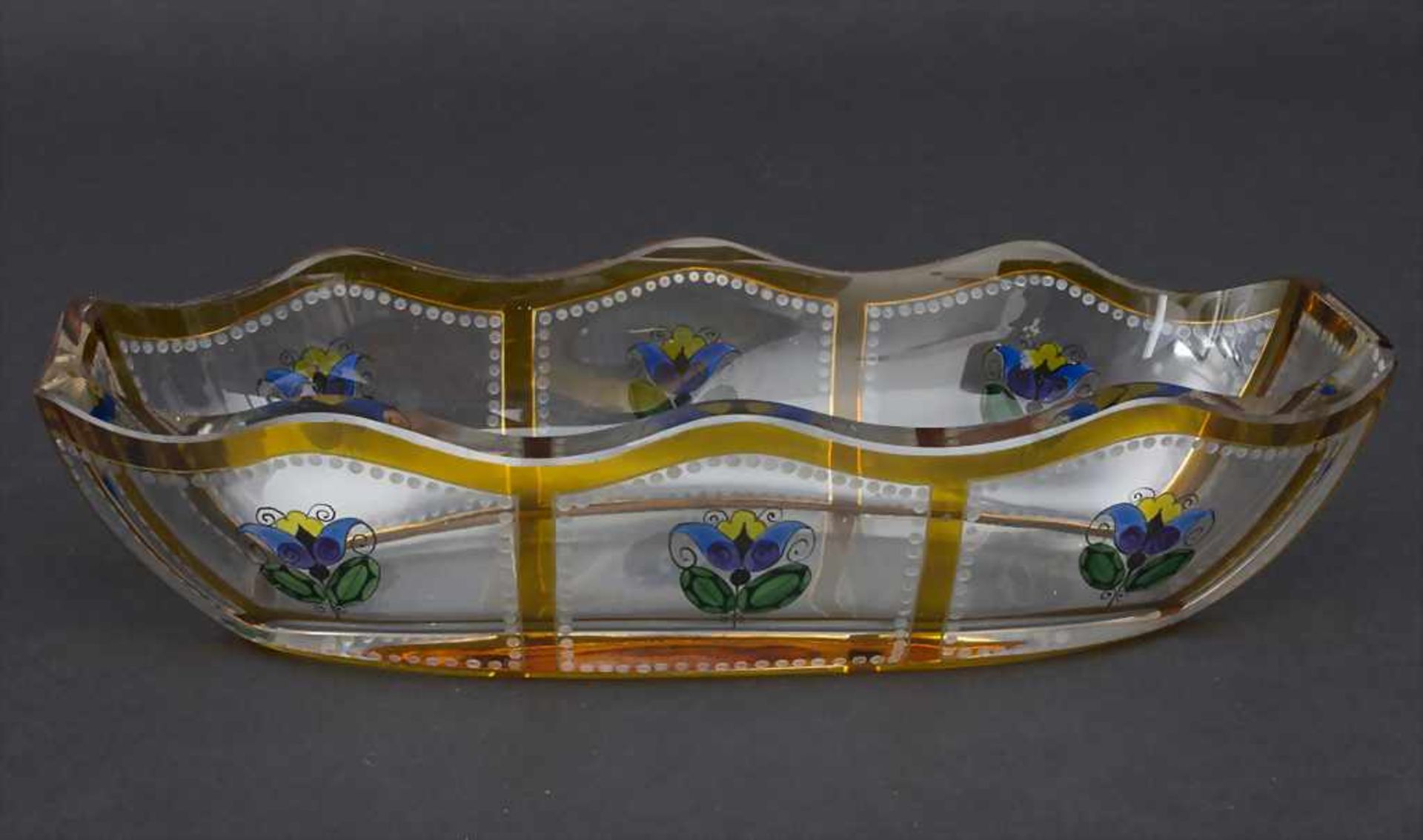 Jugendstil Schale mit Transparentemaildekor / An Art Nouveau bowl with transparent enamel decor, - Image 2 of 5