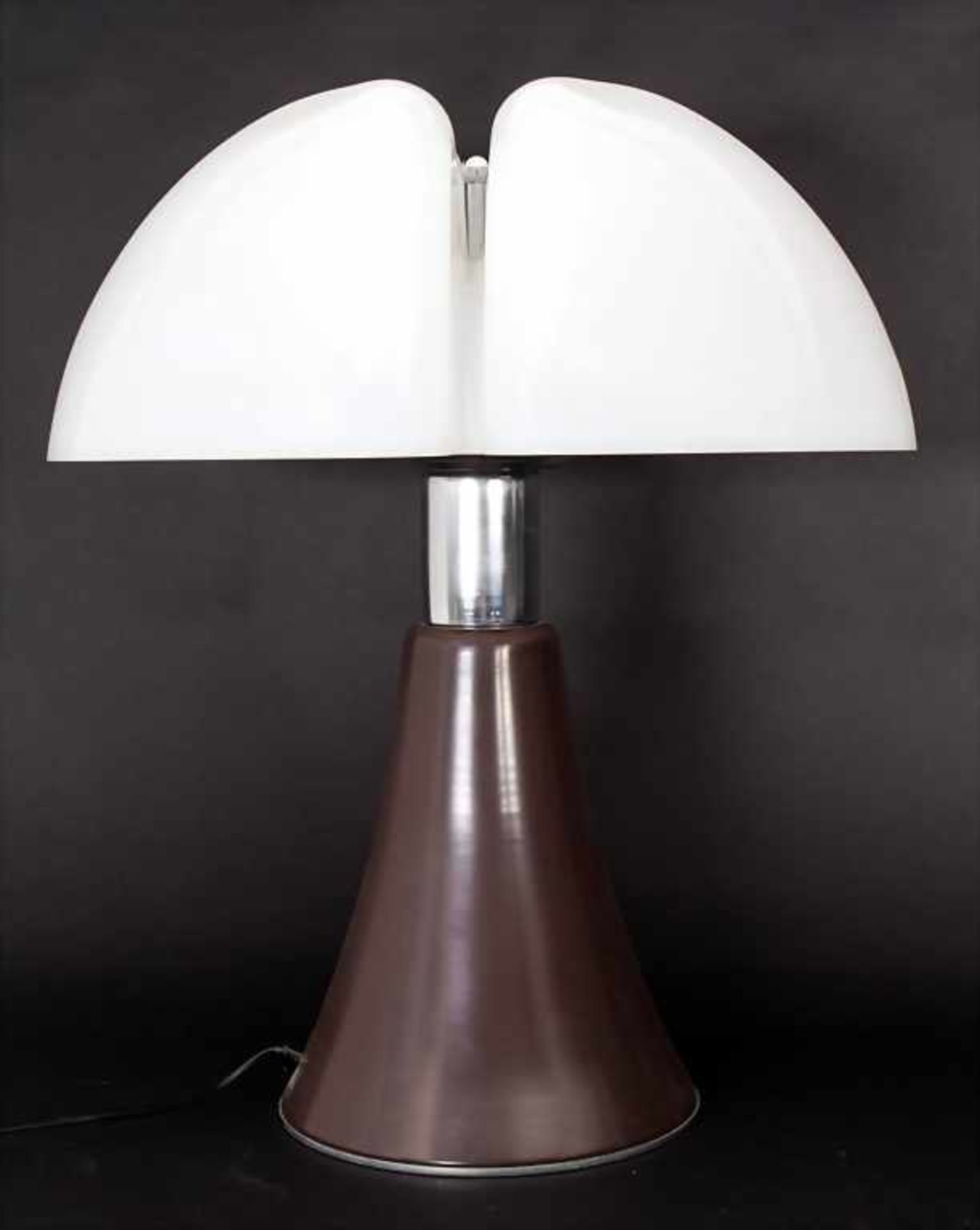 Lampe 'Pipistrello' / A lamp 'Pipistrello'