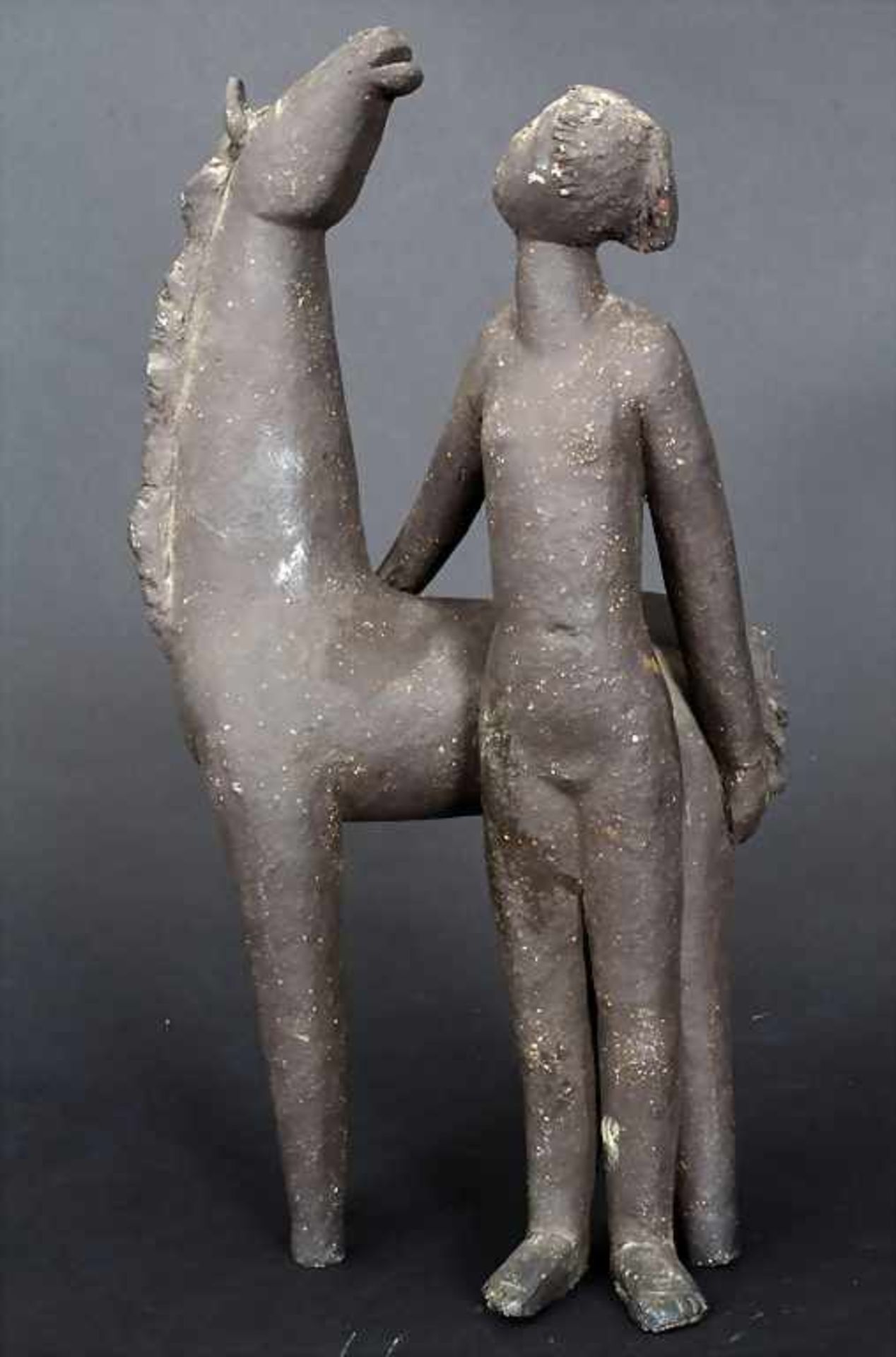 Walter Seidel (*1950) (Zuschreibung), Figurengruppe 'Mädchen mit Pferd' / A figural group 'Girl