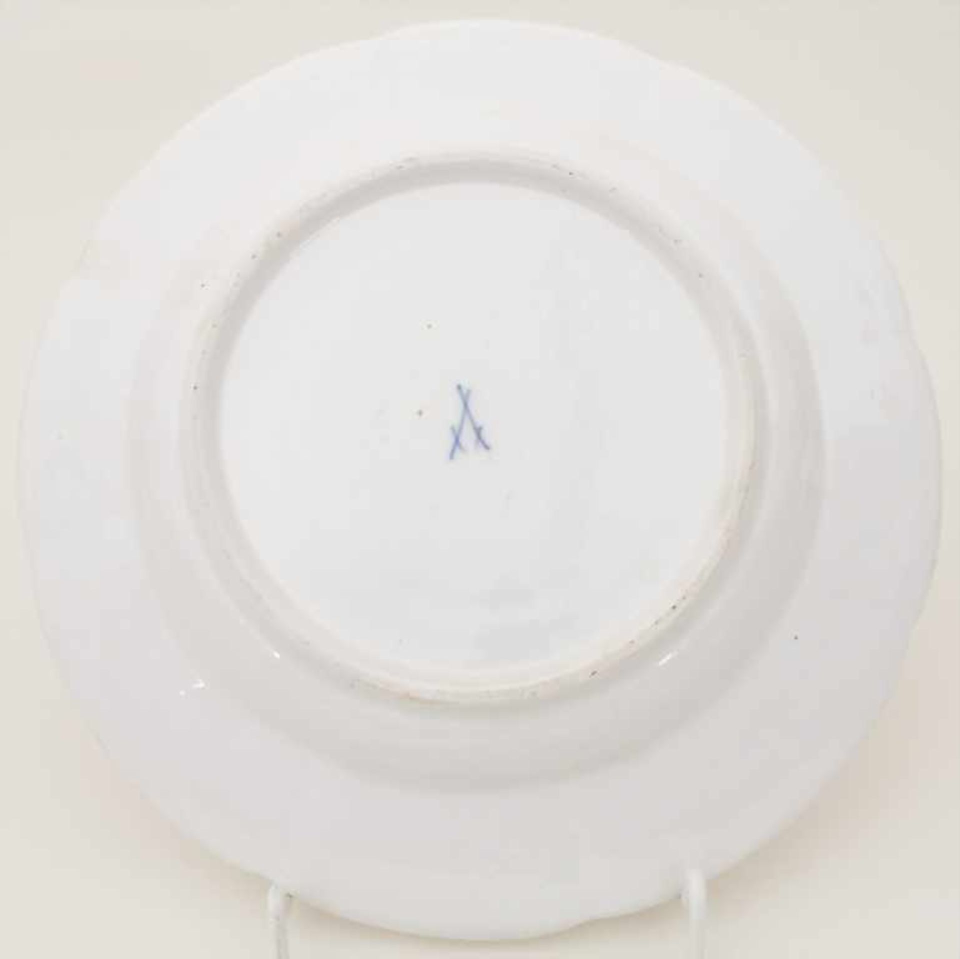 Barock Teller / A Baroque plate, Meissen, 1750-1760 - Image 5 of 7