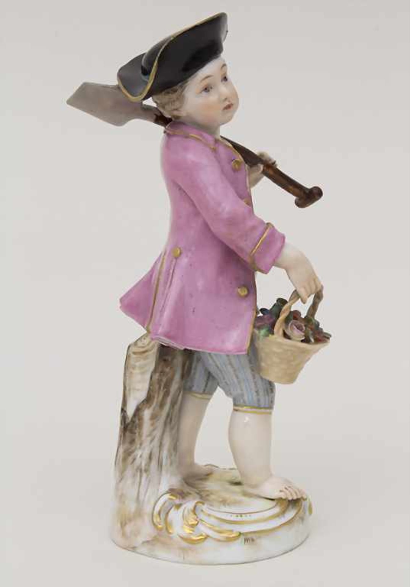 Gärtnerkind 'Knabe mit Blumenkorb' / A gardener child 'Boy with flower basket', Meissen, 1860- - Image 5 of 6