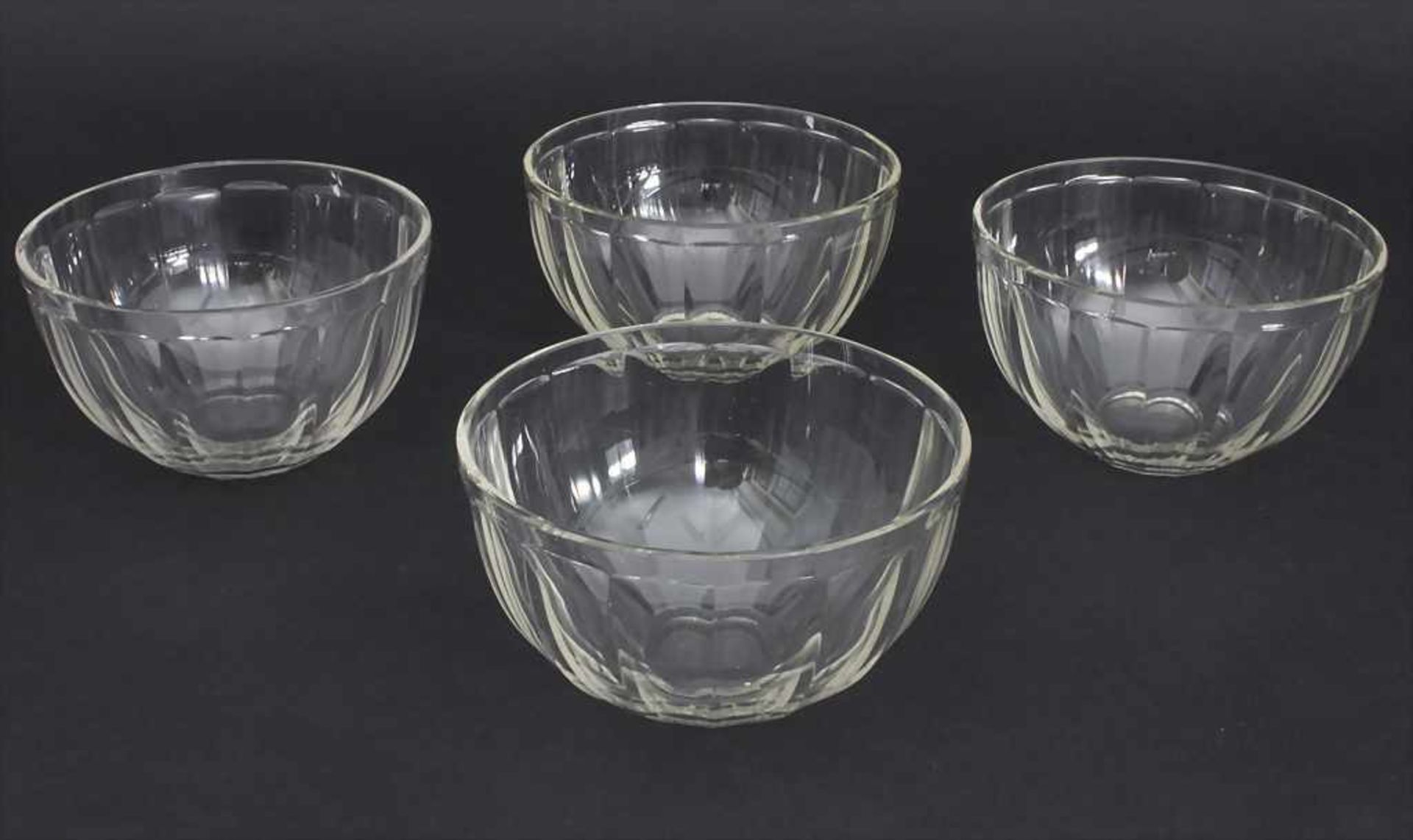 4 Glasschüsseln / 4 glass bowls, J. & L. Lobmeyr, Wien, um 1900<