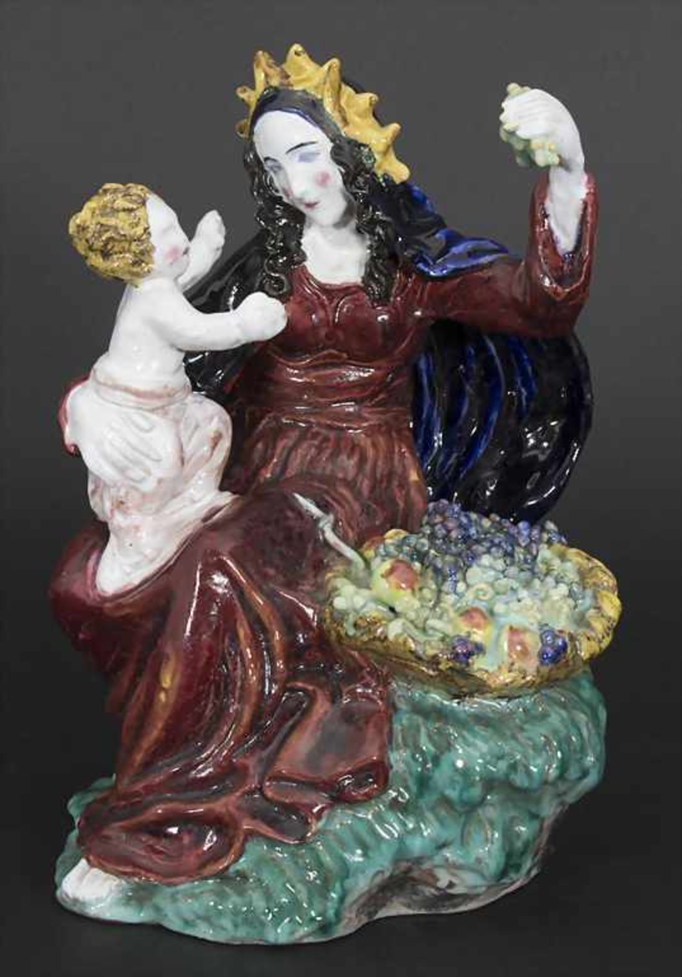 Jugendstil Skulptur 'Madonna / Mutter mit Kind' / An Art Nouveau sculpture 'Madonna / mother with