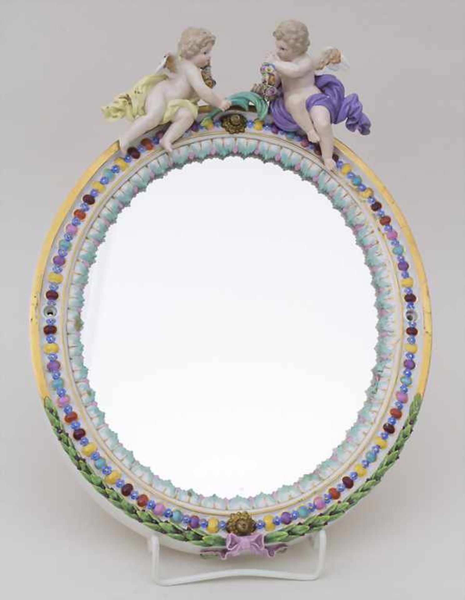 Ovaler Spiegel / An oval mirror, Meissen, Mitte 19. Jh.