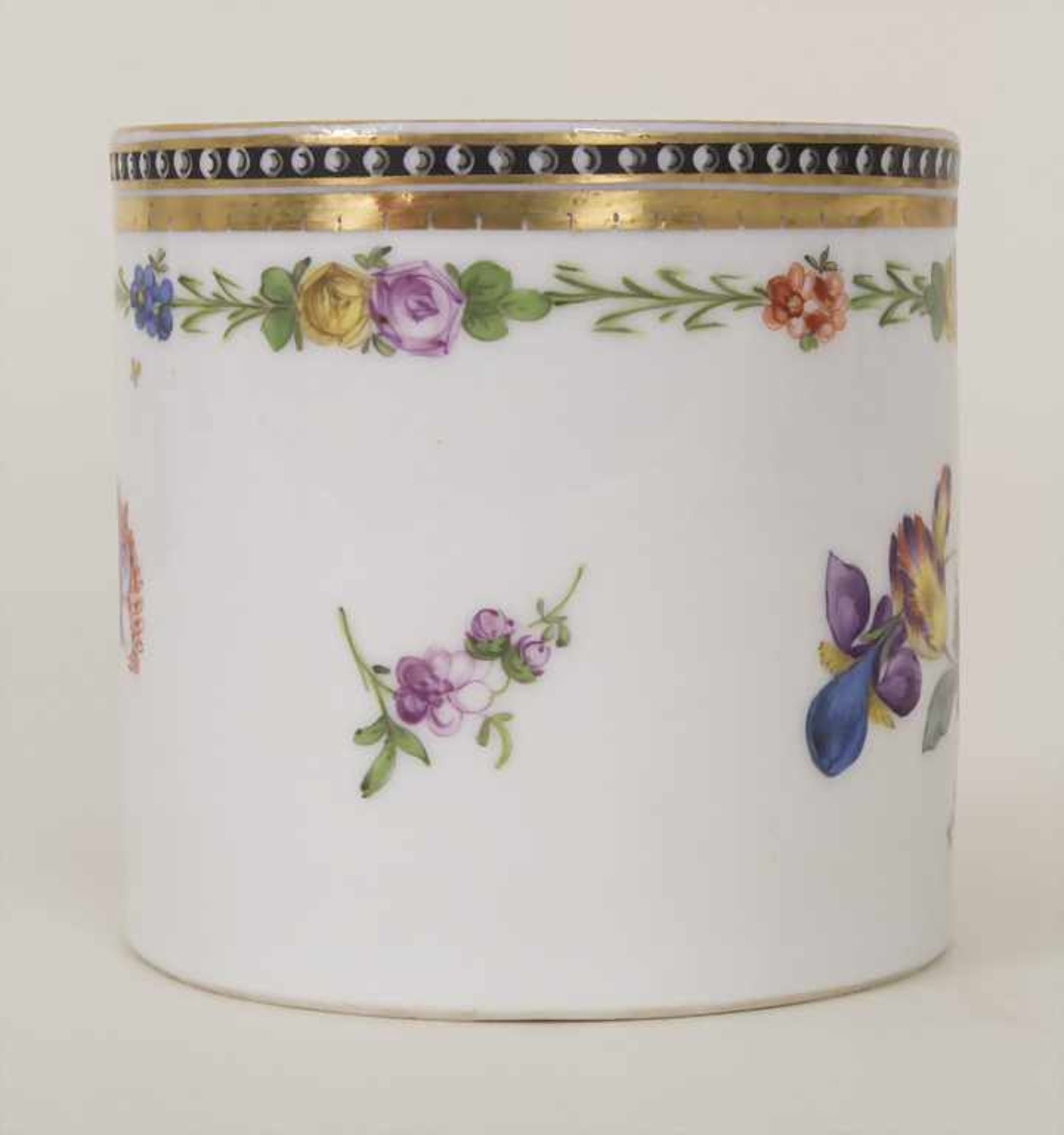 Empire Tasse mit Unterschale / A tea cup and saucer, Nyon, Schweiz, um 1800 - Bild 12 aus 12