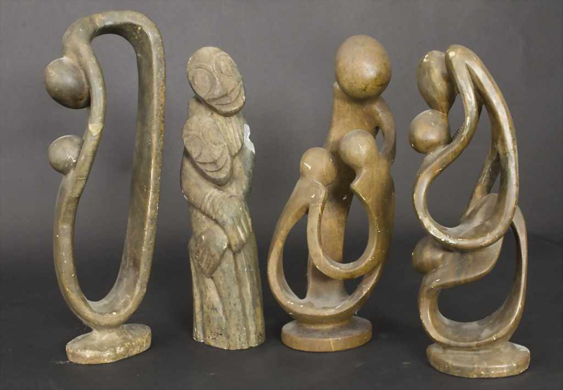 Konvolut 4 Shona-Figuren / A set of 4 shona figures, südliches Afrika, 20. Jh.< - Bild 2 aus 2