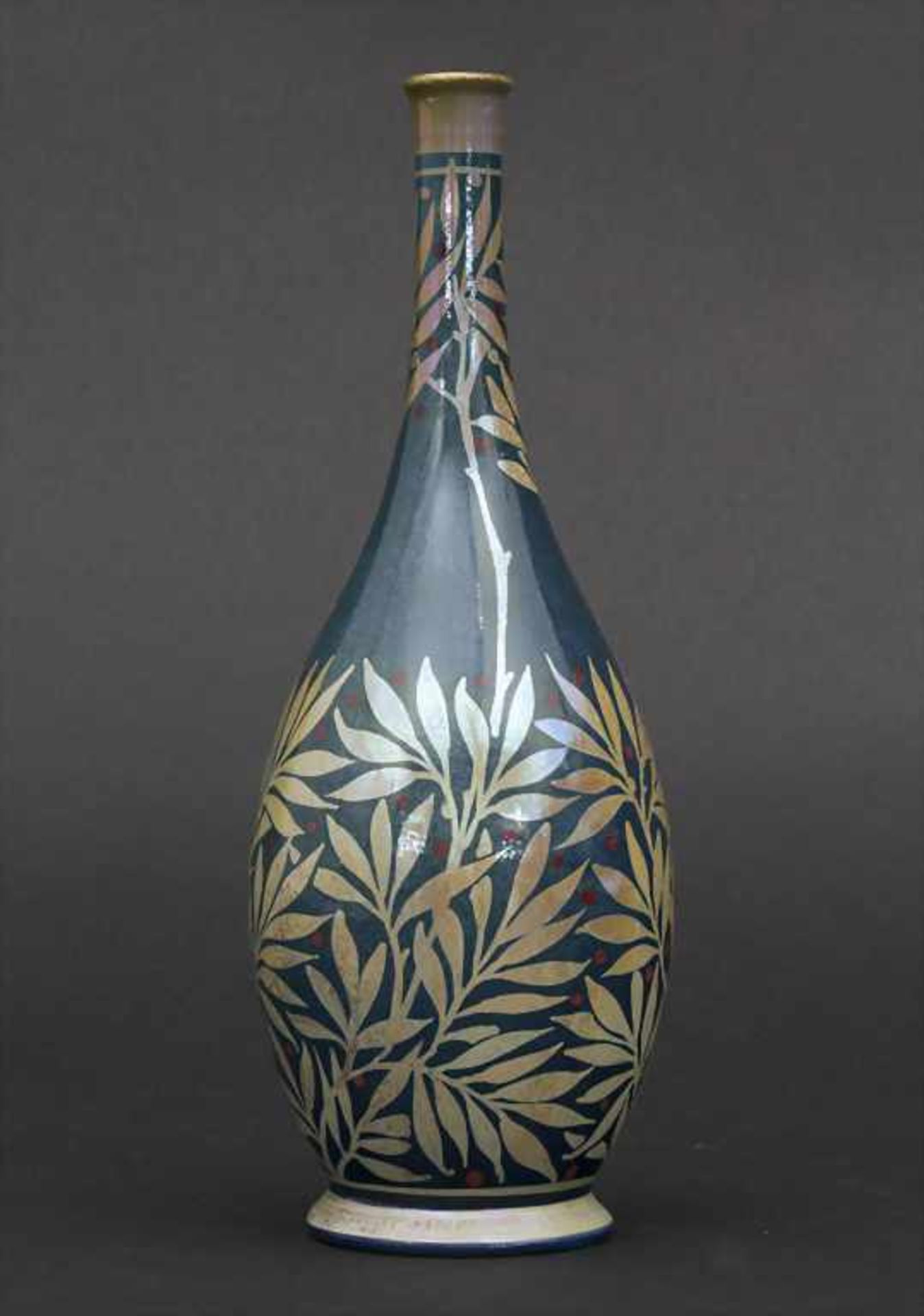 Jugendstil Vase / An Art Nouveau Pilkingtons Royal Lancastrian lustre ware vase, William S.