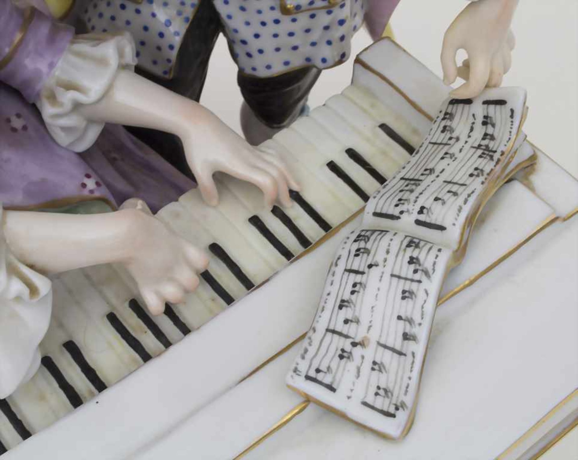 Figurengruppe 'Die Klavierstunde' / A figural group 'The piano lesson', Aelteste Volkstedt- - Image 7 of 9