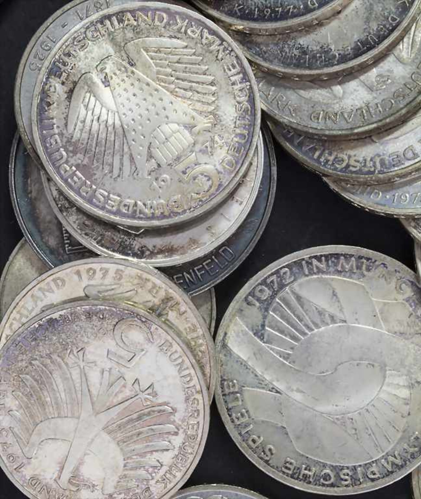 Sammlung 5 und 10 DM Gedenkmünzen / A collection of 5 and 10 DM commemorative coins< - Bild 2 aus 2