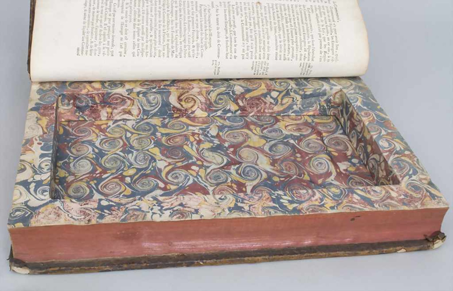 Antiquarische Buchattrappe mit Buchkassette / An antiquarian book with secret compartment - Image 2 of 2