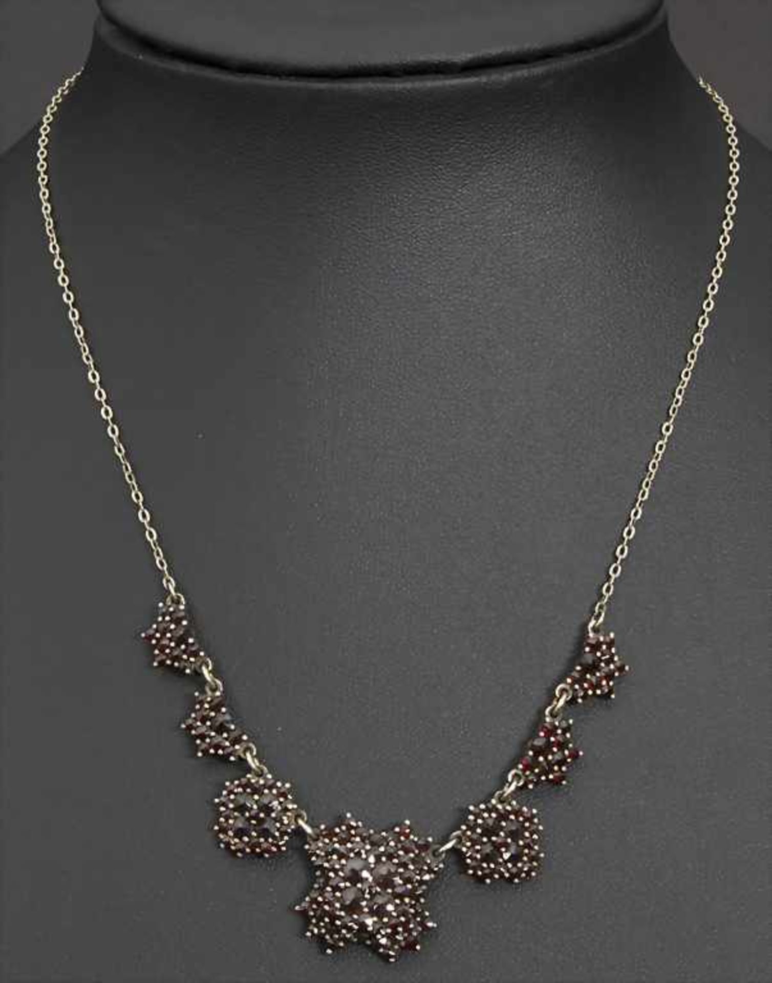 Granat-Collier / A garnet necklace - Bild 2 aus 6