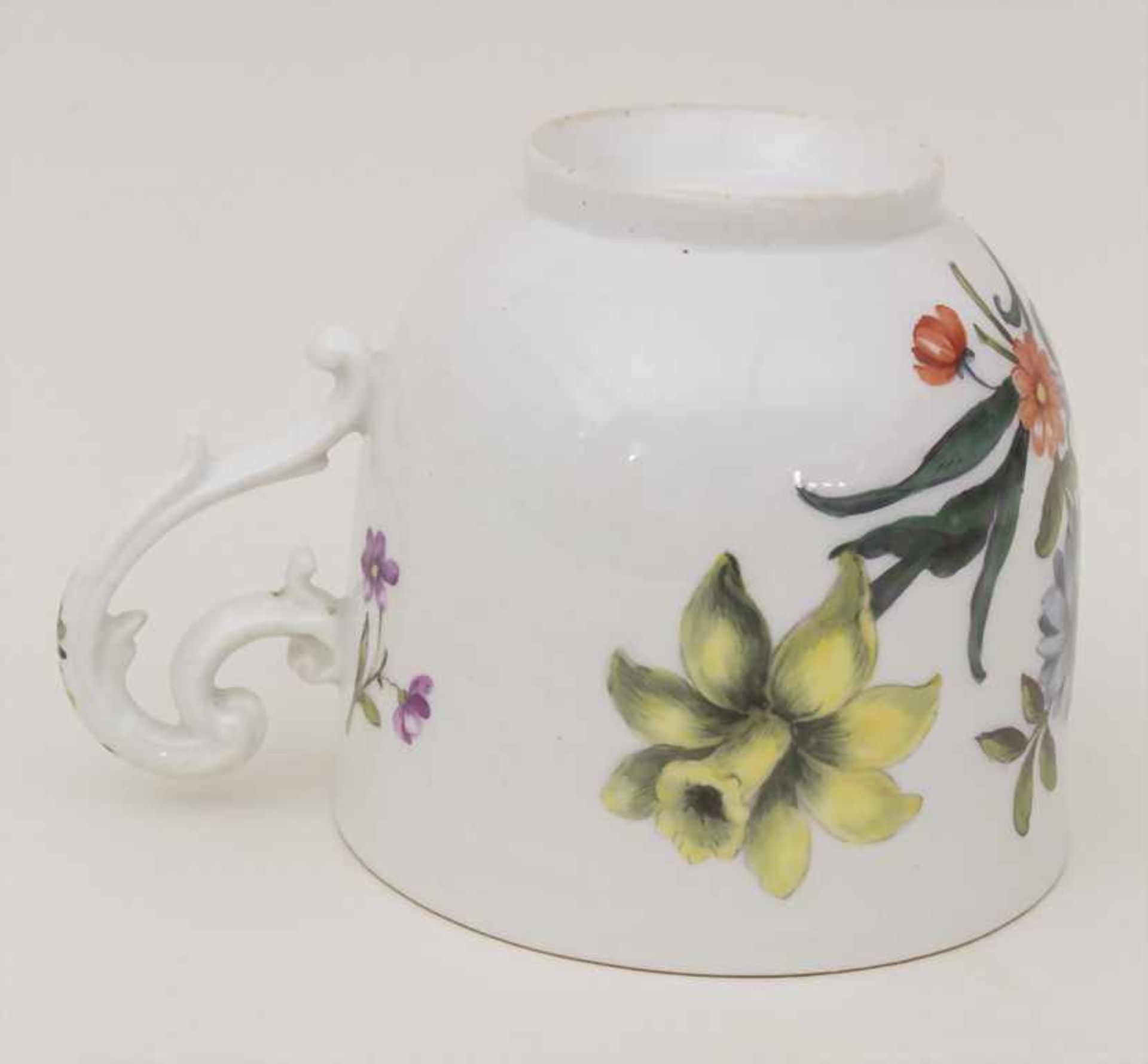 Tasse mit Unterschale / A tea cup and saucer, Meissen, um 1750 - Bild 10 aus 11