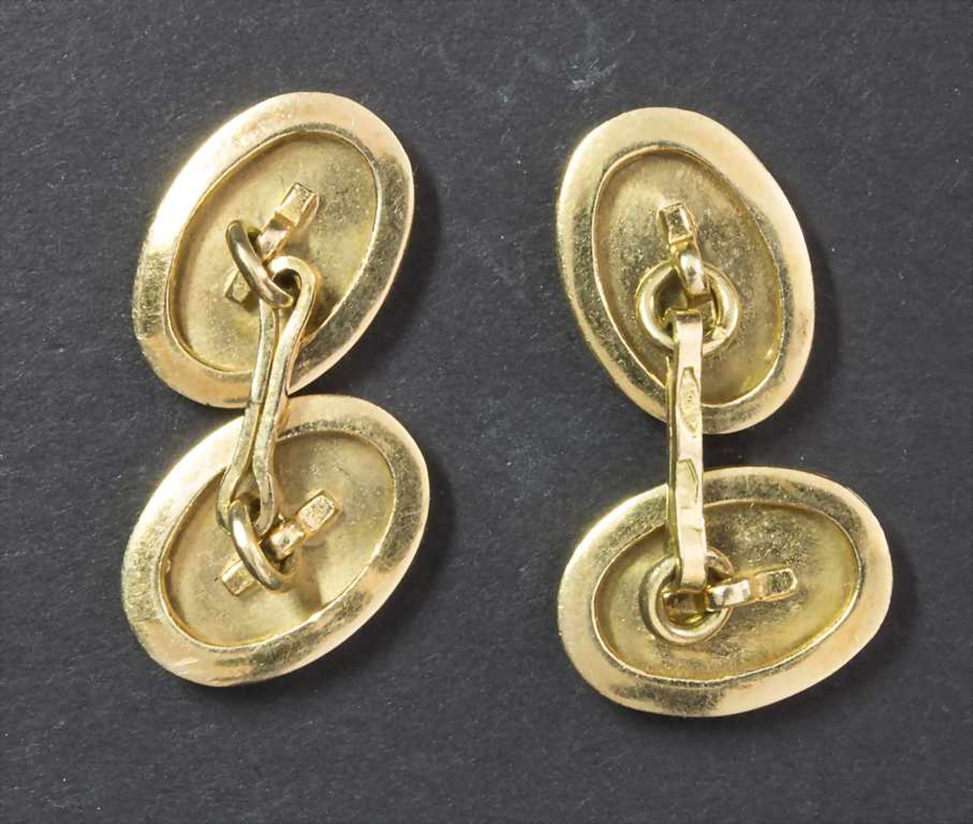 Paar Manschettenknöpfe / A pair of gold cufflinks< - Image 2 of 2