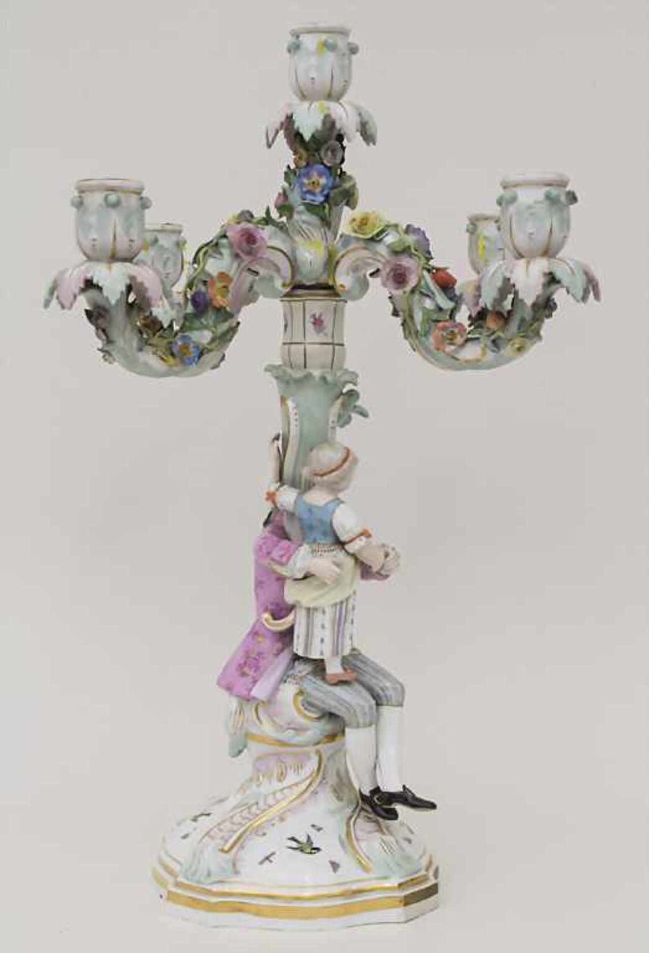 Kerzenleuchter mit galanten Szenen / A candlesticks with courting scenes, Meissen, 19. Jh. - Bild 6 aus 12