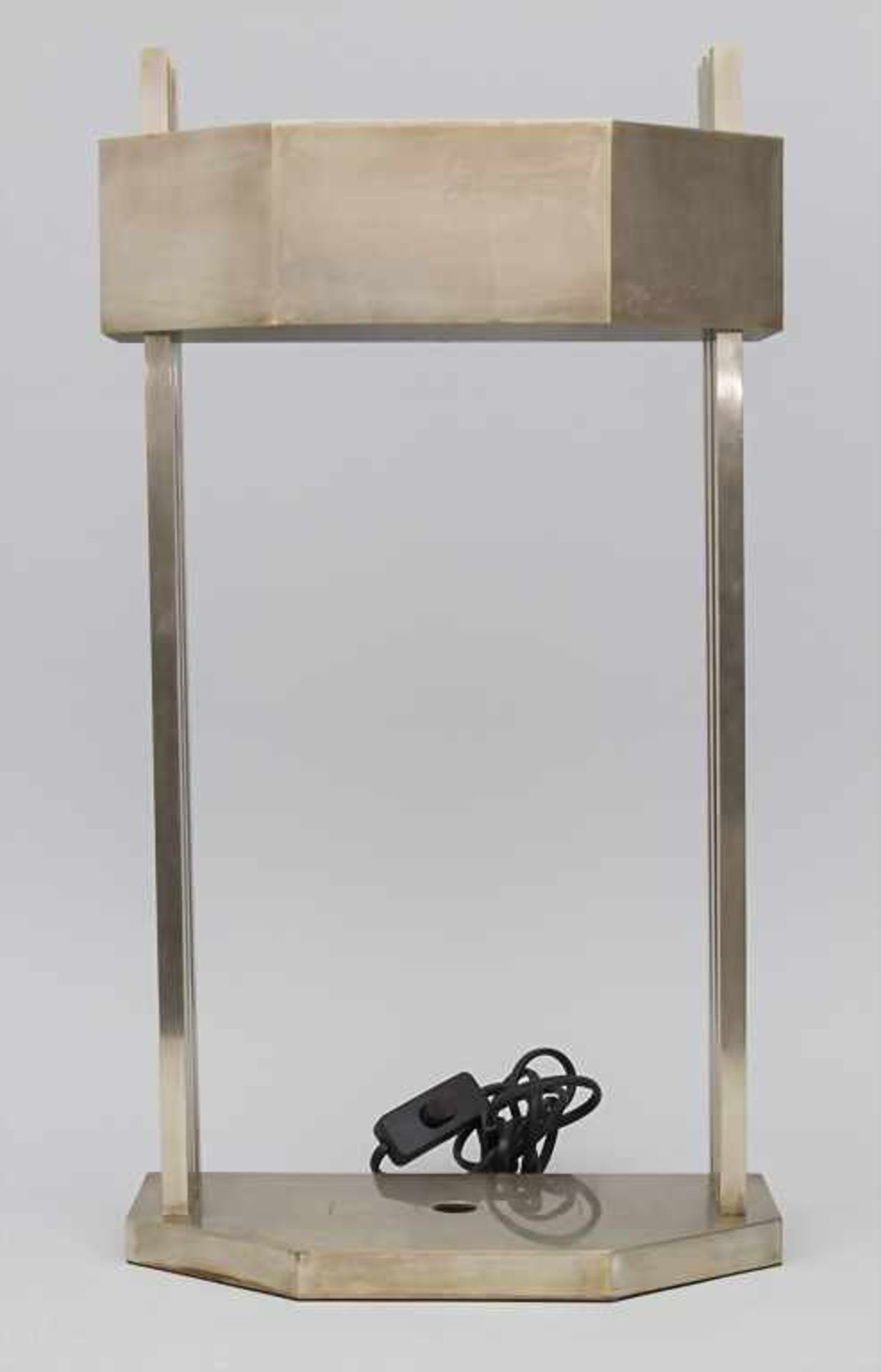 Bauhaus-Design Tischlampe / A desk lamp, Entwurf um 1925