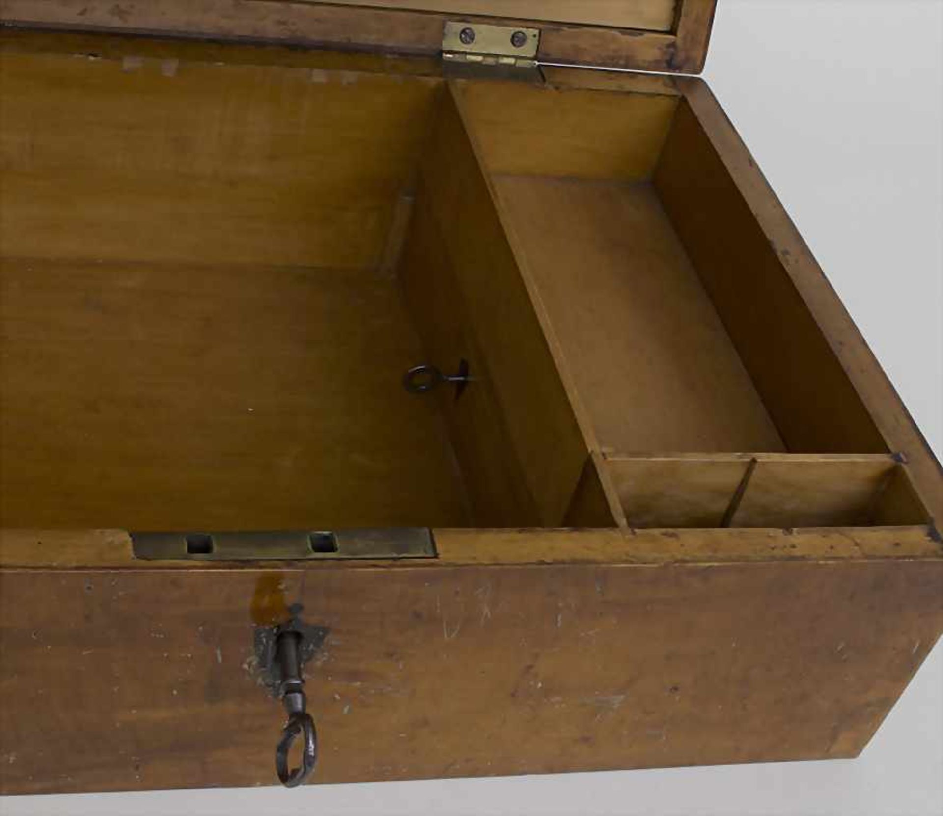 Reise-Schreibschatulle / A travel writing casket, England, Mitte 19. Jh. - Bild 5 aus 6