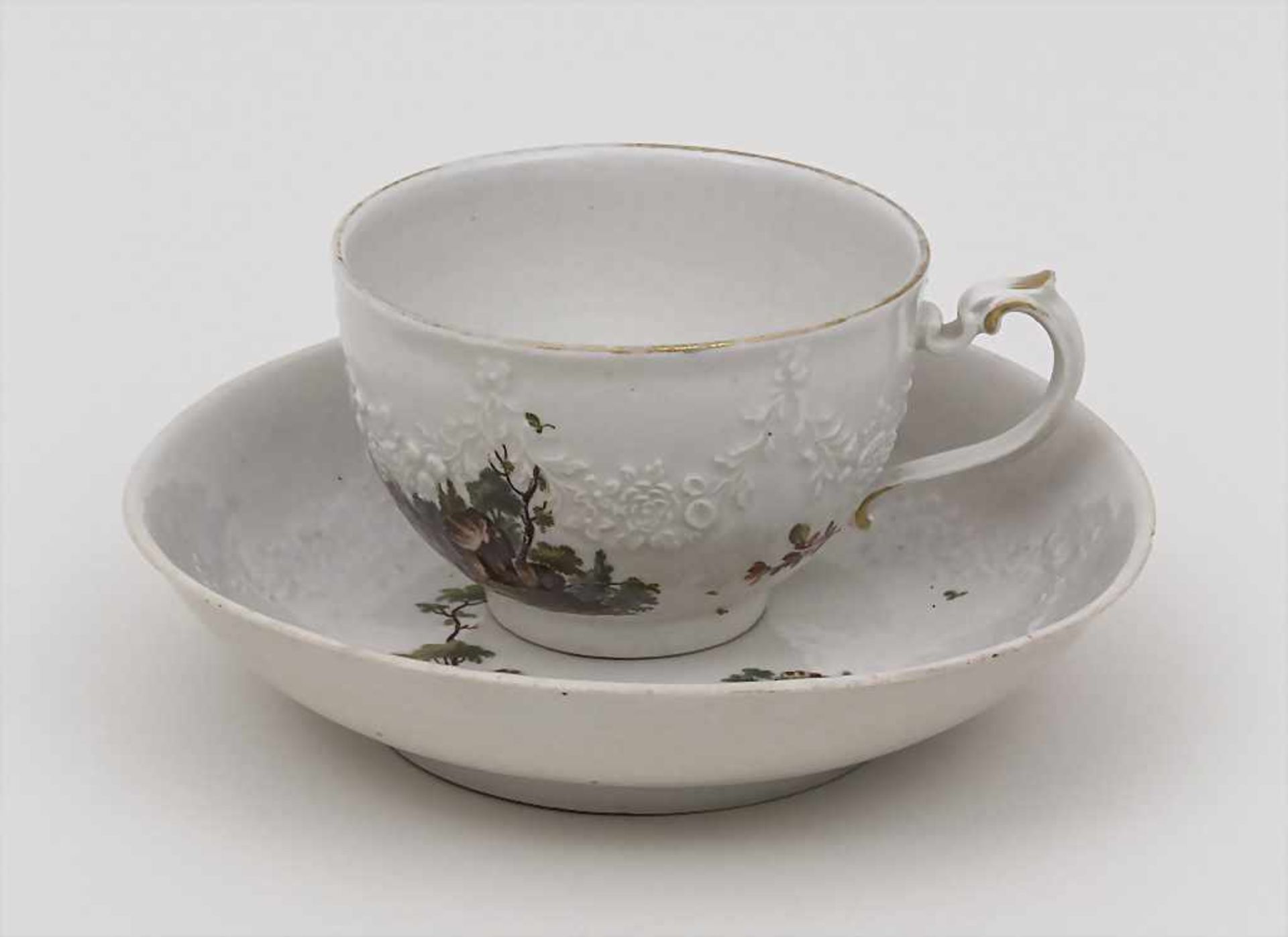 Tasse mit UT mit feiner Landschaftsmalerei / A Cup With Saucer With Landscapes, Ludwigsburg, um - Image 2 of 3