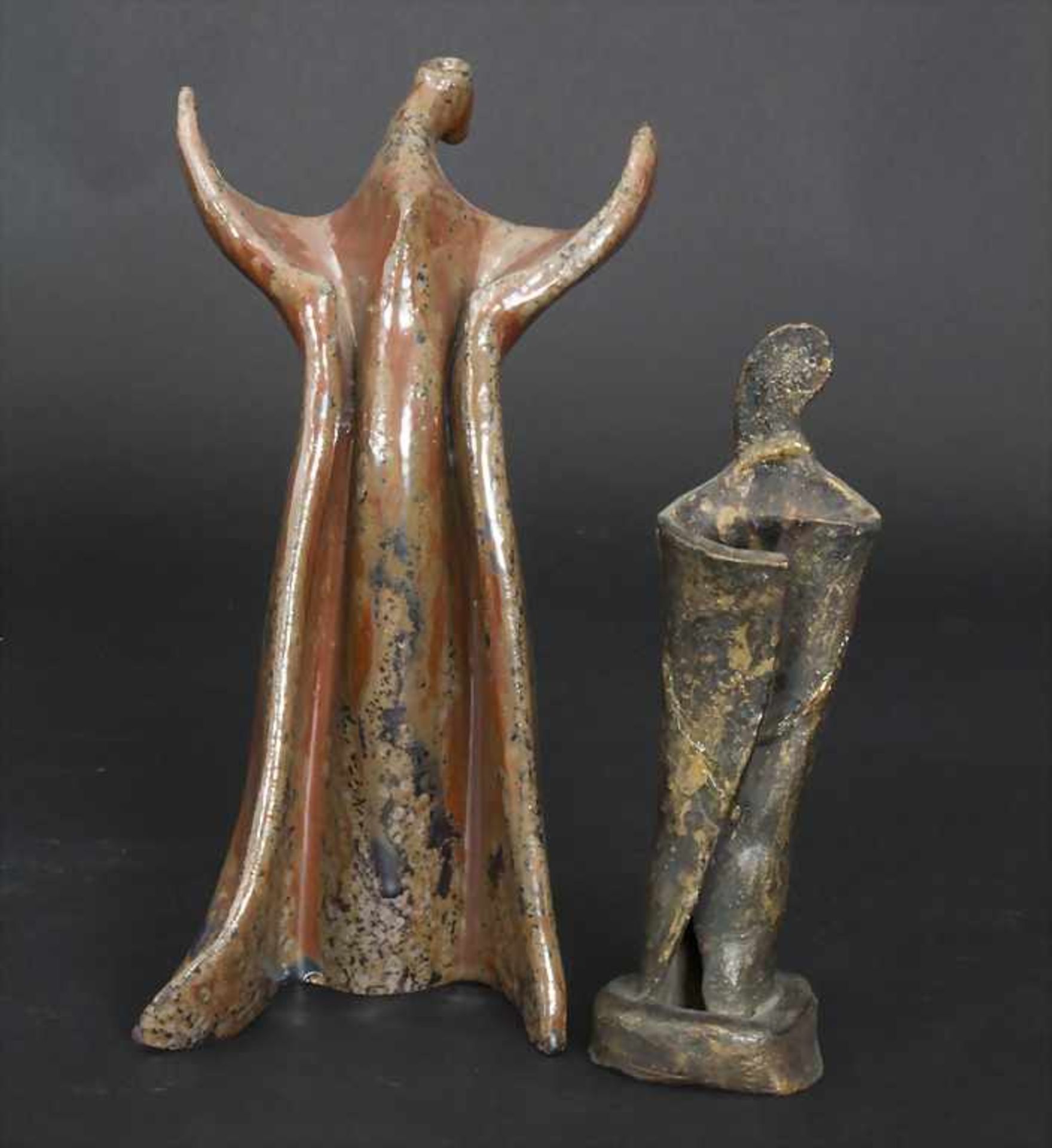 Erika Liefland (*1936), 2 stilisierte Figruen / A set of 2 stylised figures