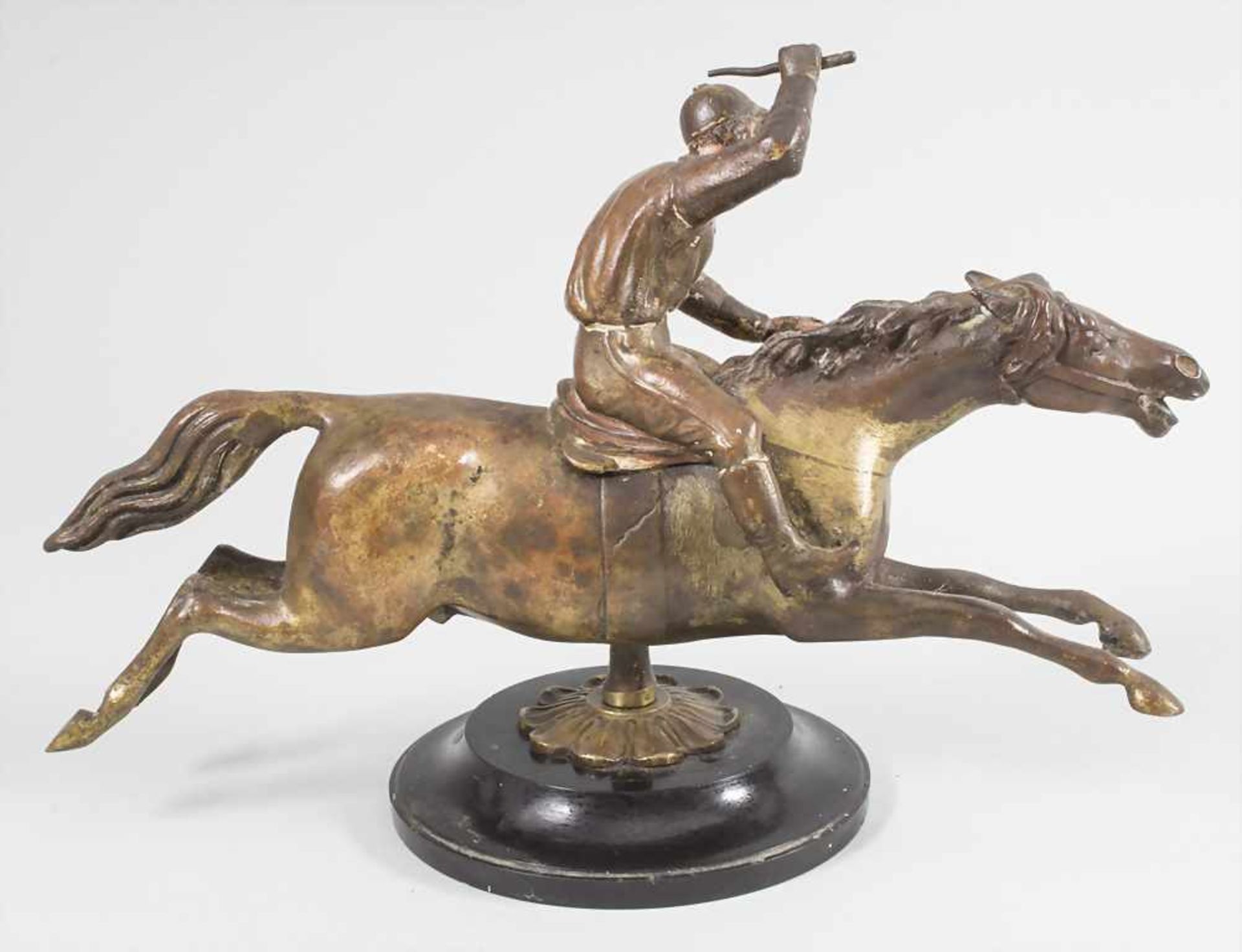 Bronzefigur 'Jockey' / A bronze figure 'Jockey', um 1900 - Image 2 of 4