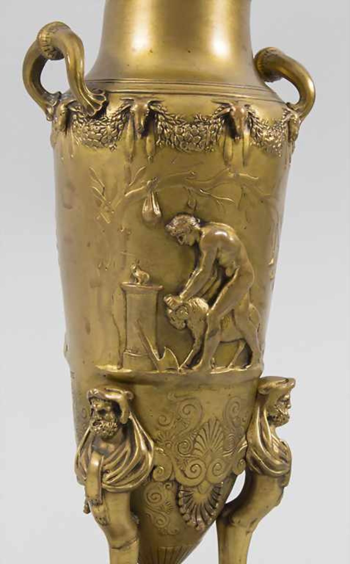 Ferdinand LEVILLAIN (1837-1905), 'Amphorenvase' / 'An amphora vase' - Image 2 of 9
