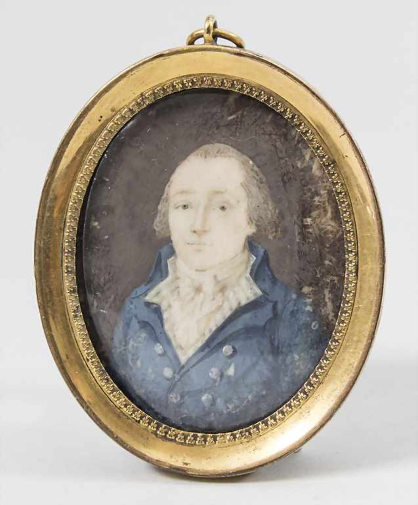 Miniatur Porträt eines Herrn / An oval miniature portrait of a gentleman, Frankreich, um
