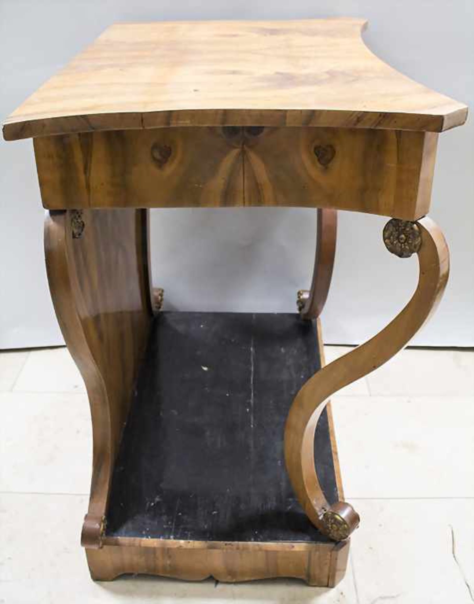 Biedermeier Konsole / A Biedermeier cherry wood console, deutsch, um 1840 - Bild 5 aus 9