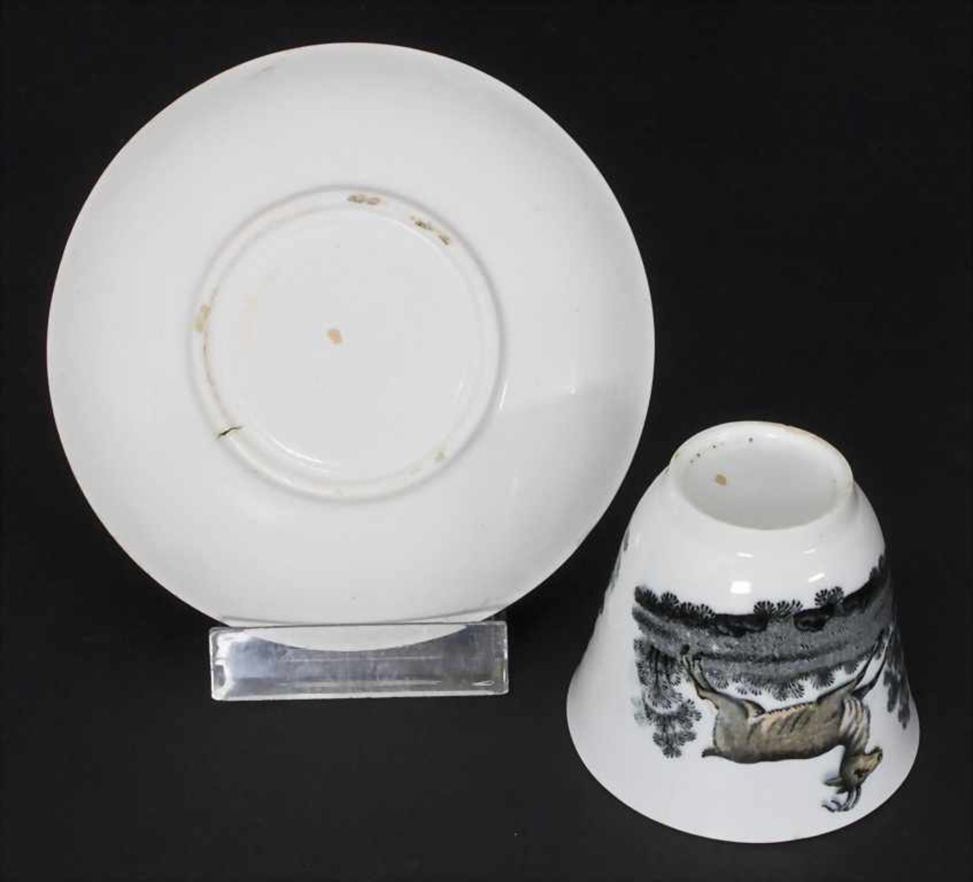 6 einfache Teeschalen mit Untertassen / 6 tea bowls and saucers, 19. Jh. - Bild 4 aus 5