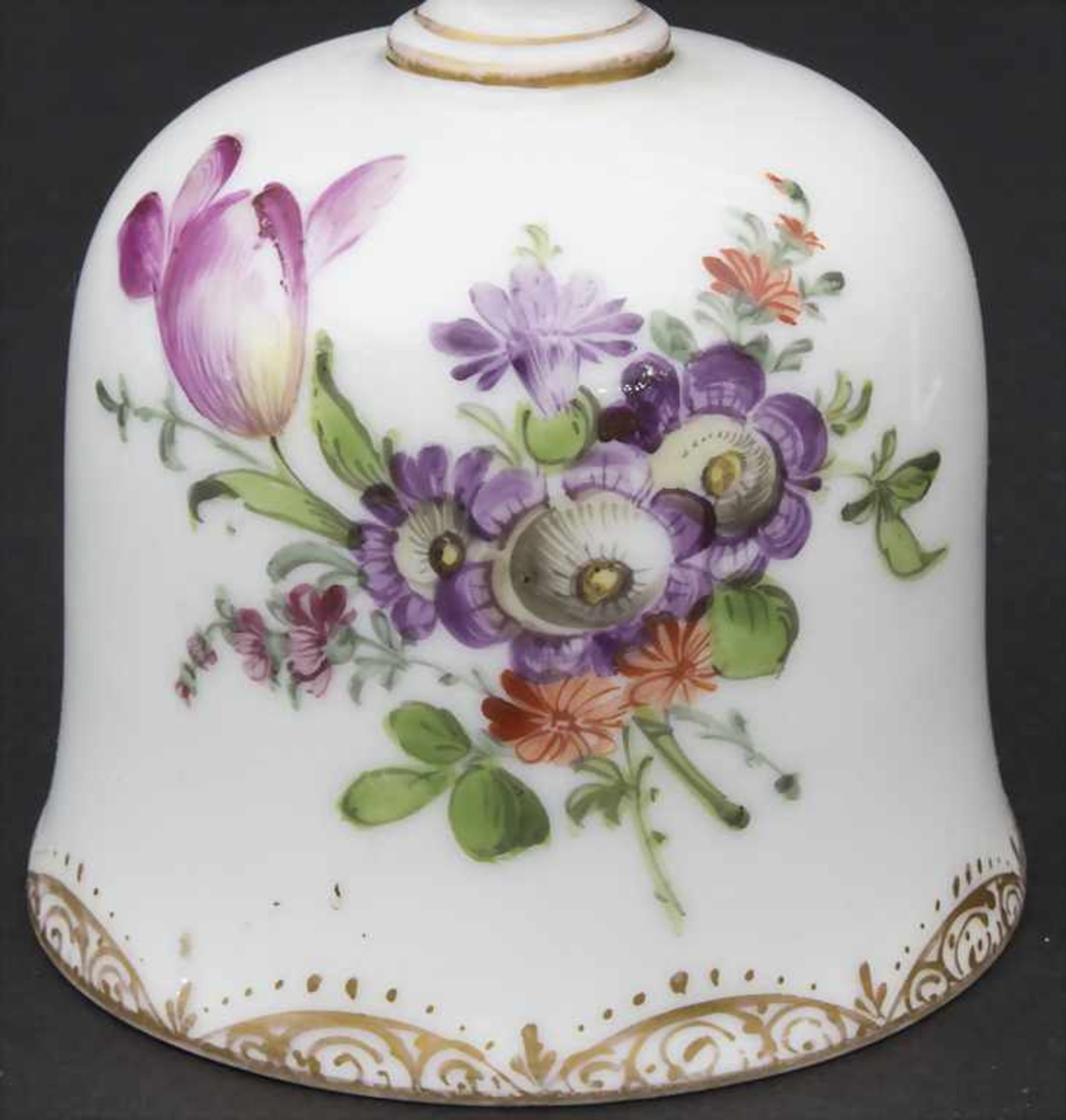 Tischglocke mit Blumenmalerei / A table bell with flowers, wohl Carl Thieme, Potschappel, Ende 19. - Bild 4 aus 6