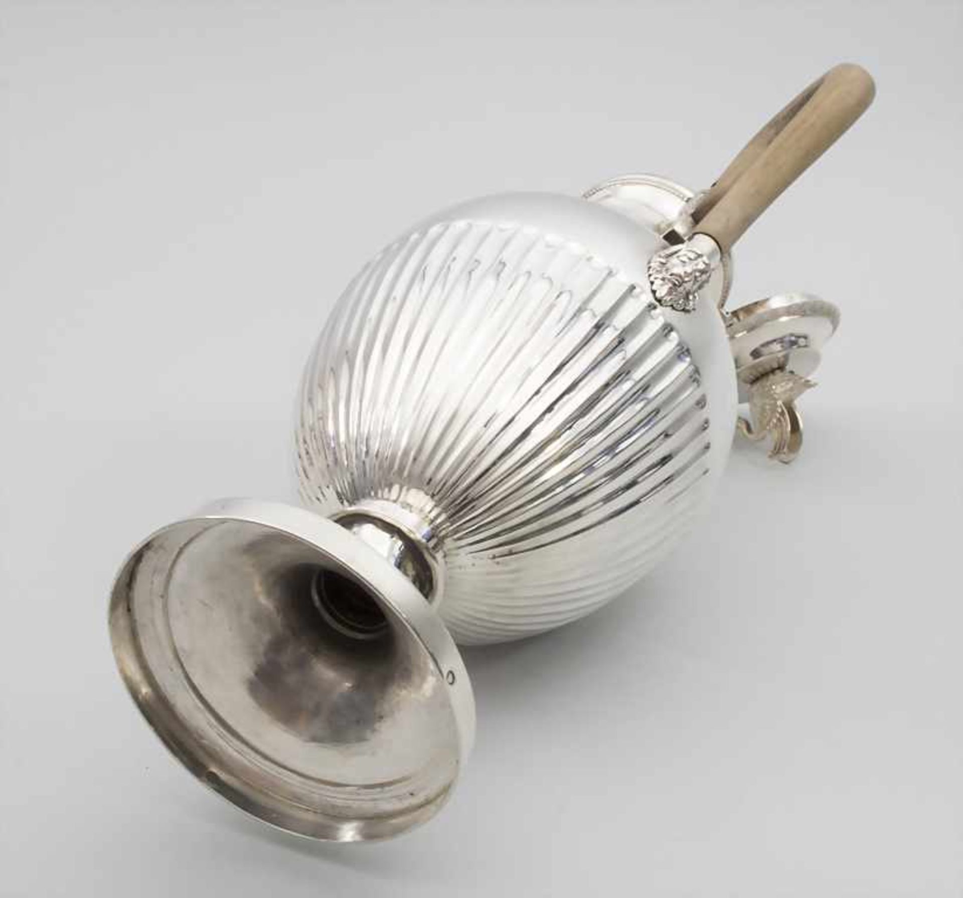 Empire Schenkkrug / An Empire silver jug, Niederlande / Netherlands, um 1800 - Bild 13 aus 17