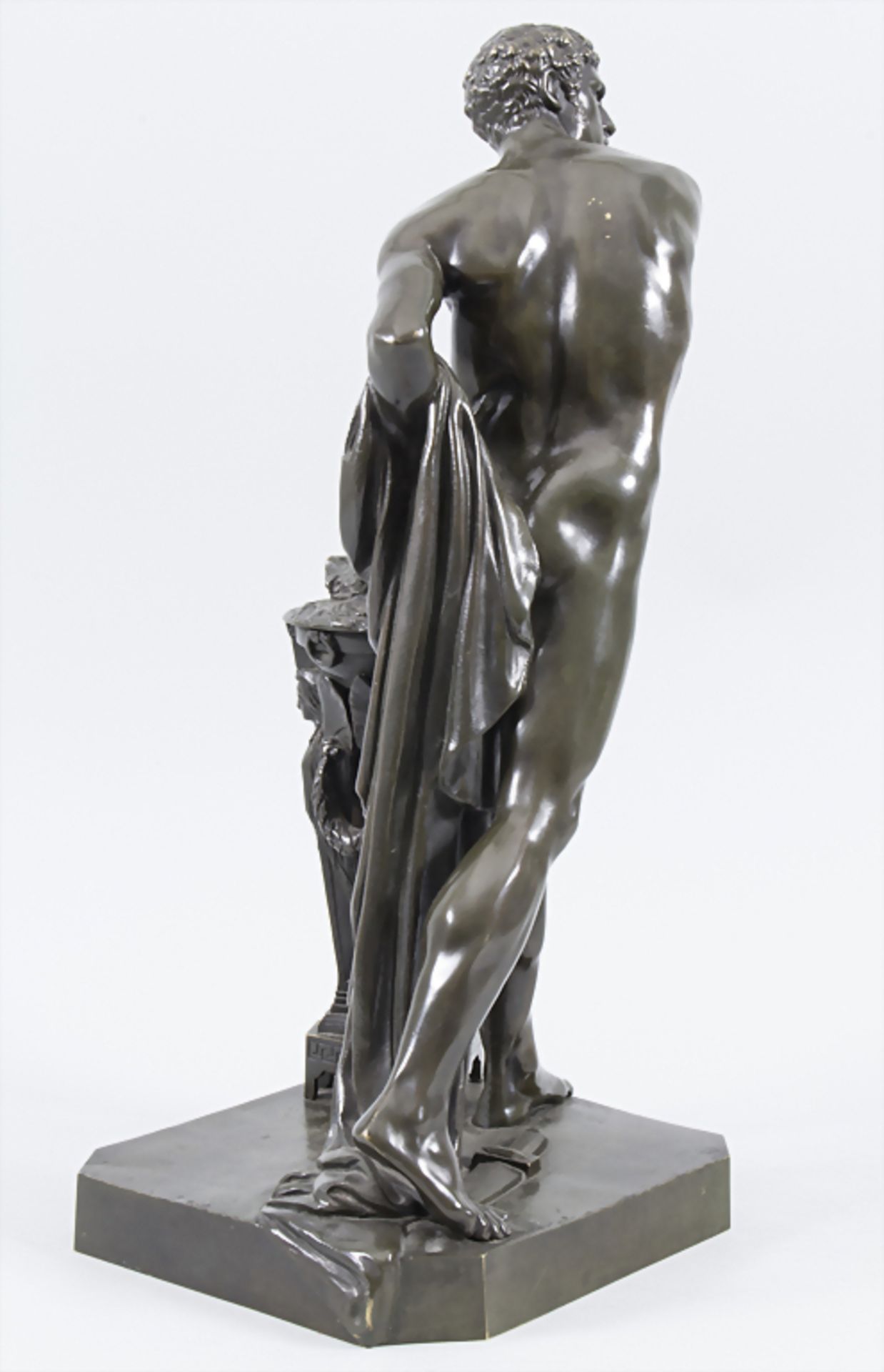 Bronzefigur 'Allegorie des Feuers' / A bronze figure 'The allegory of the fire', Frankreich um - Bild 4 aus 8