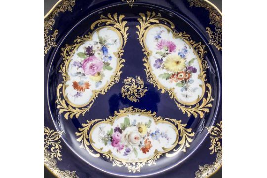 Prunkteller 'Amsterdamer Art' mit Blumenbouquets / A spendid plate 'Amsterdam Type' with flower - Bild 2 aus 5