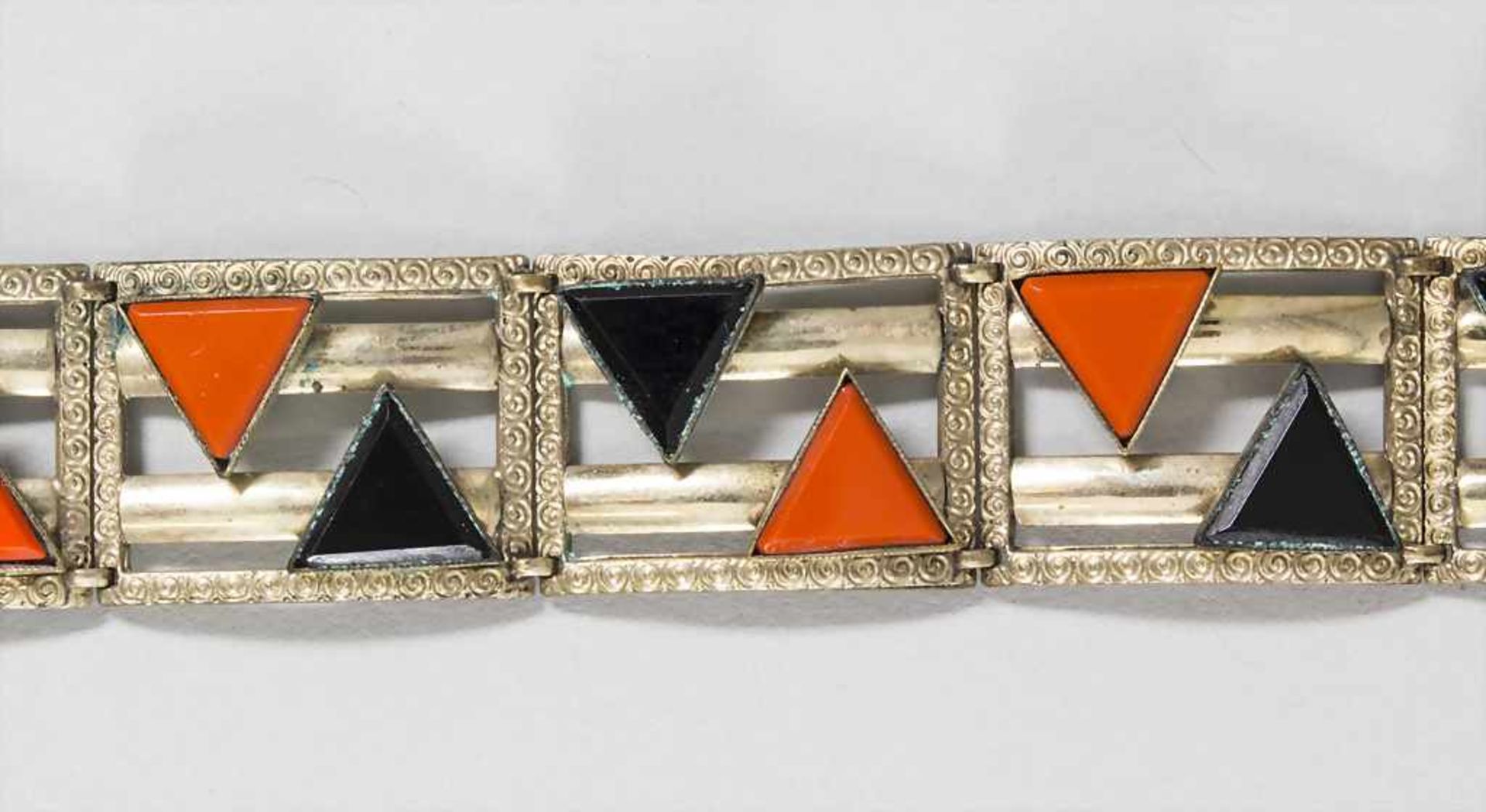 Art Déco Armband / An Art Deco bracelet, Pforzheim, um 1925