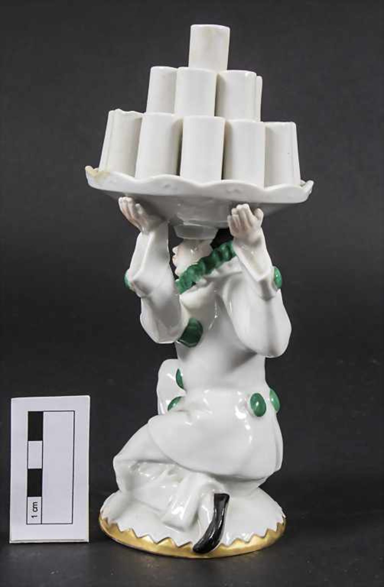 Art Déco Pierrot als Zigarettenhalter / An Art Deco figure of a pierrot as cigaretteholder, - Image 2 of 6
