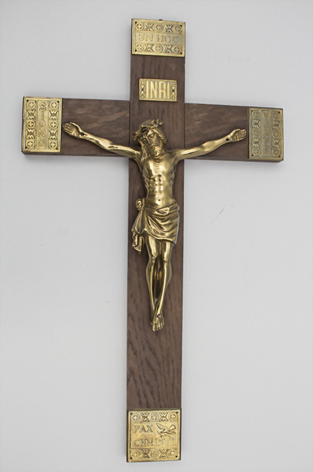 Kruzifix / A crucifix, deutsch, 1. Hälfte 20. Jh.