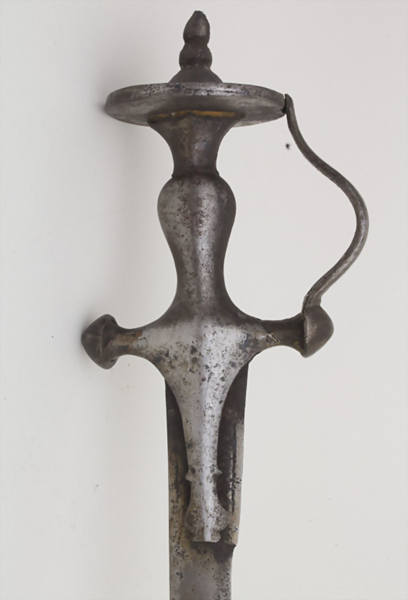 Säbel Talwar / A saber, Indien, wohl 19. Jh.