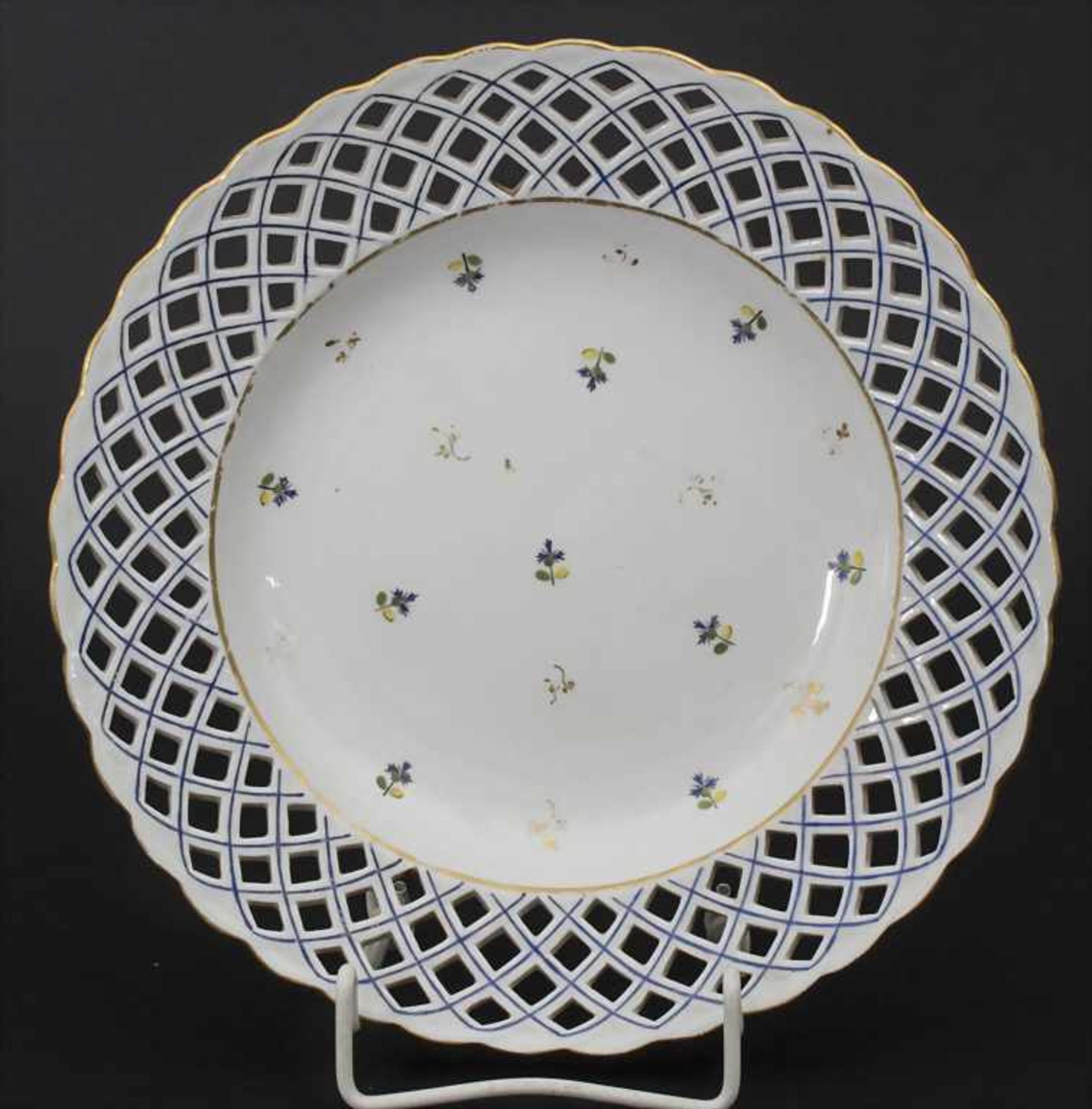 5 Teller mit Kornblumen / 5 plates with cornflowers, Höchst, um 1763 - Bild 6 aus 15