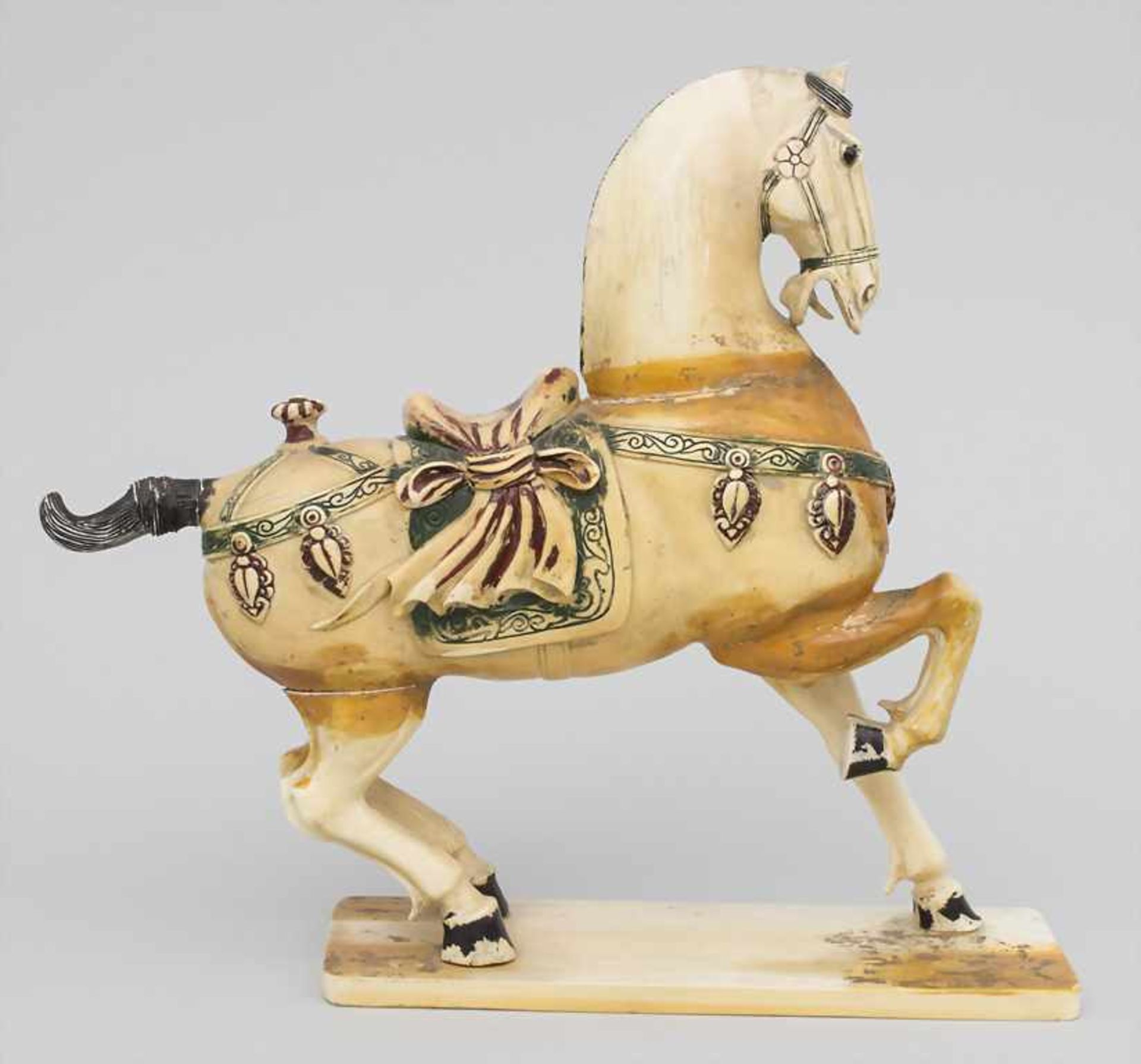 Tierfigur 'Pferd' / An animal figure 'Horse', China, 18. / 19. Jh. - Image 4 of 7