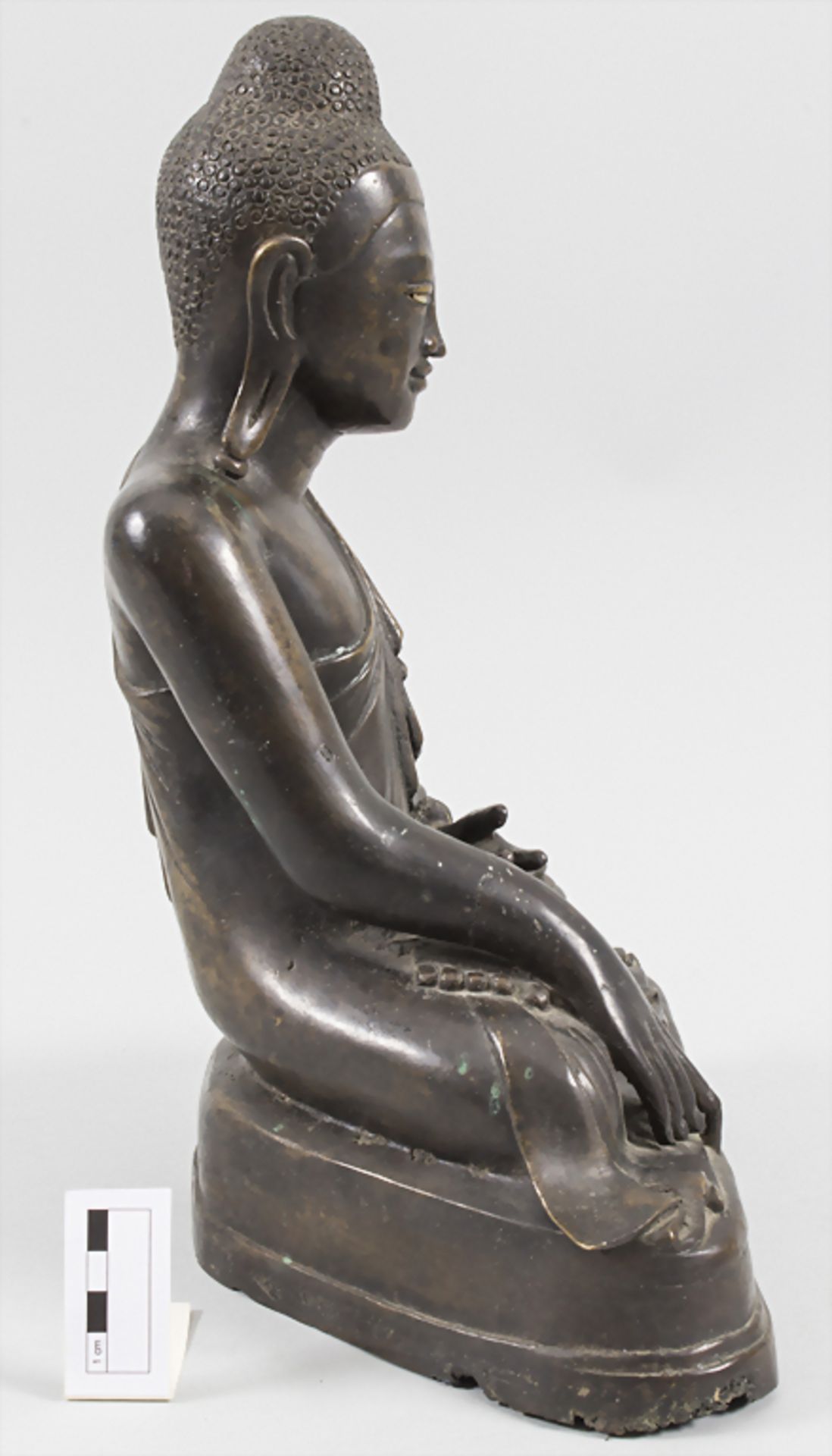 Bronzefigur 'Sitzender Buddha', Burma, Mandalay-Stil, 19. Jh. - Image 4 of 7