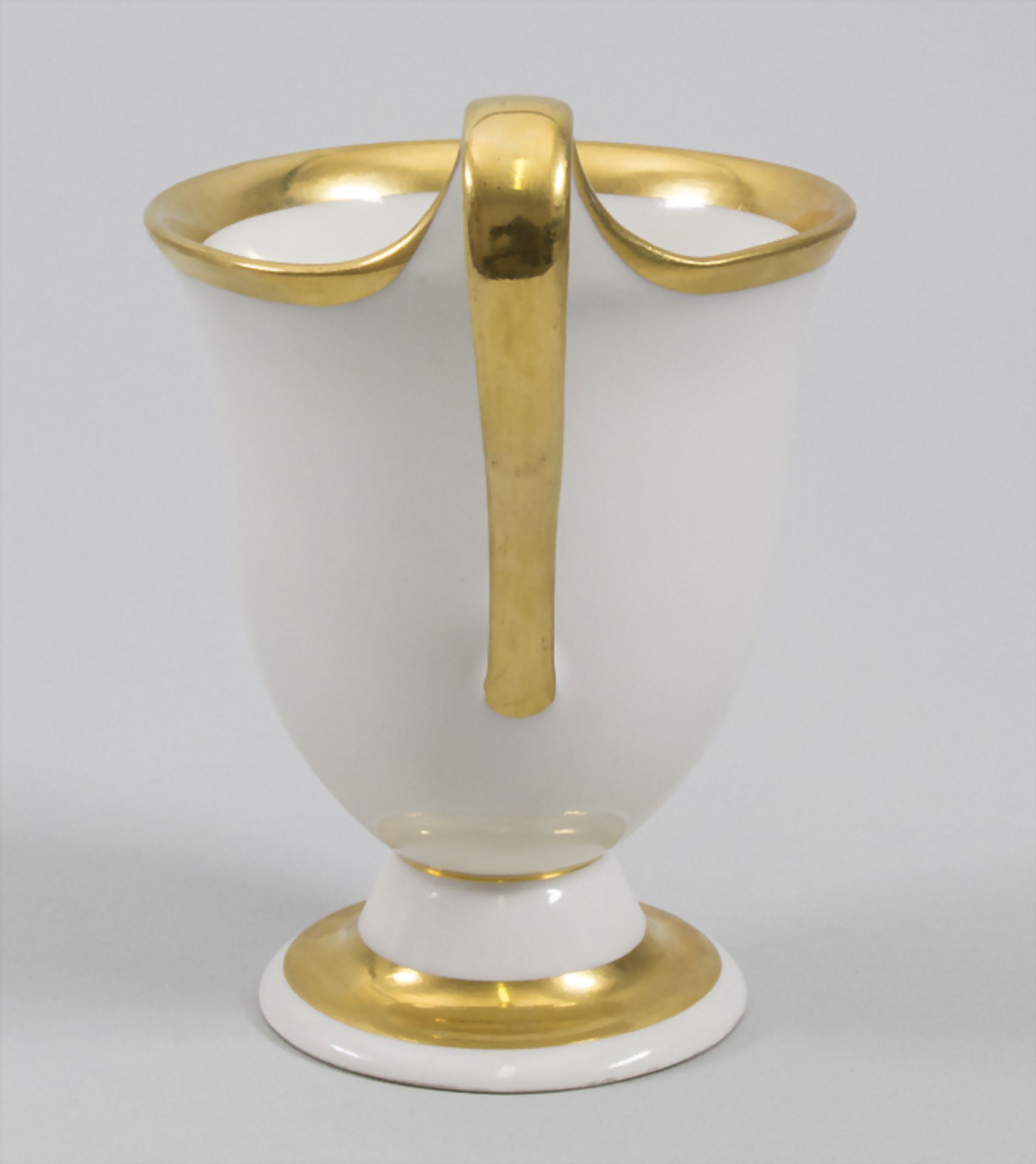 Biedermeier Andenkentasse mit Goldrankendekor und Untertasse / A Biedermeier memory cup and - Bild 8 aus 12