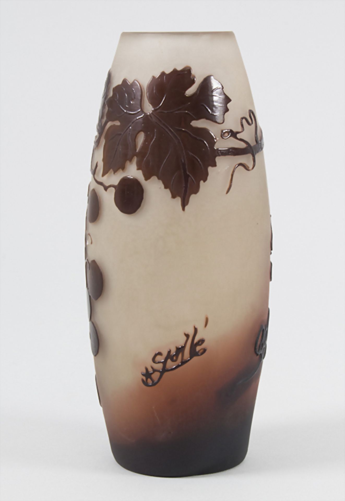 Jugendstil Vase mit Wein / An Art Nouveau cameo glass vase with wine, Emile Gallé, Ecole de Nancy, - Bild 4 aus 9