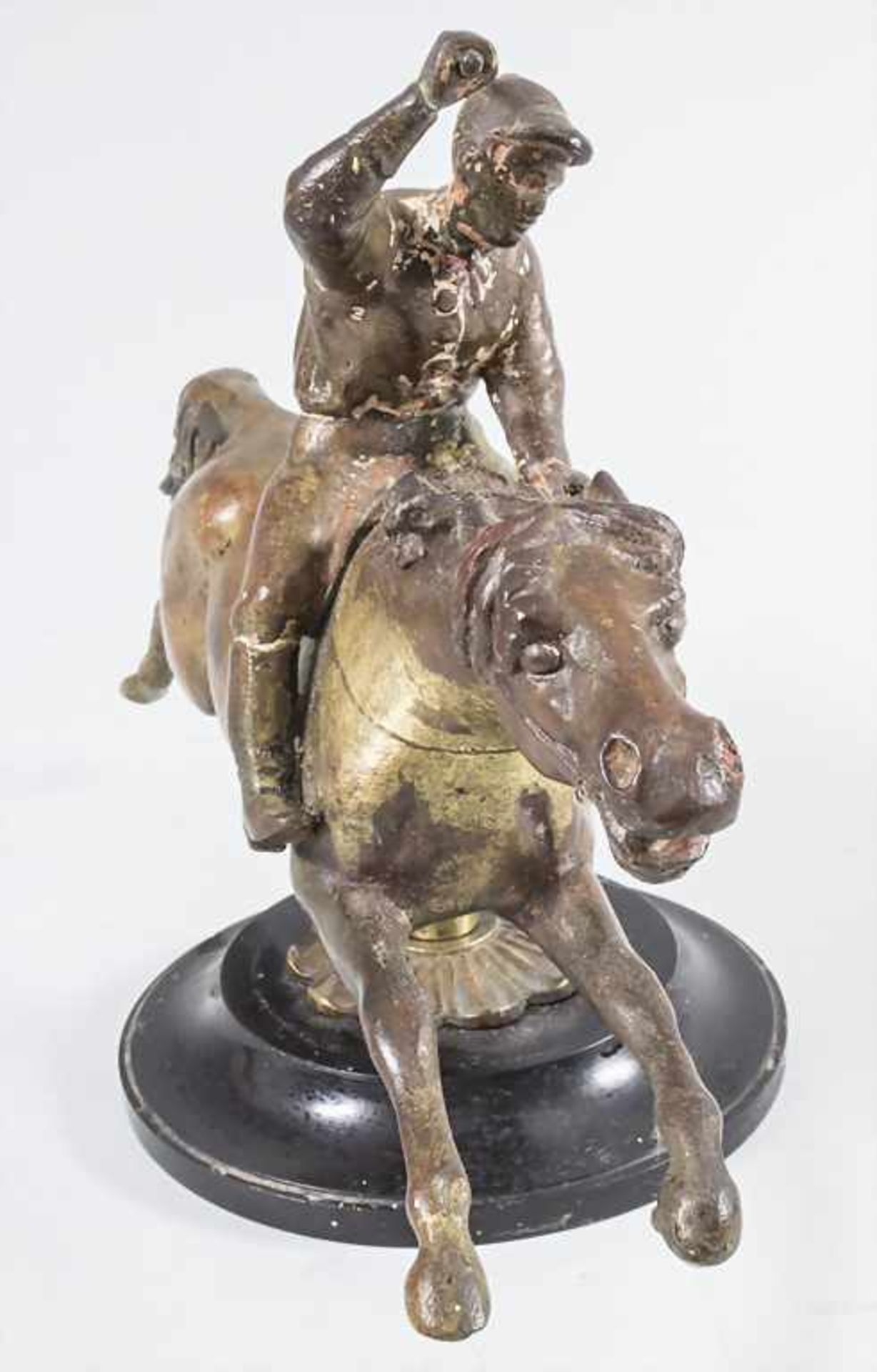 Bronzefigur 'Jockey' / A bronze figure 'Jockey', um 1900 - Image 3 of 4