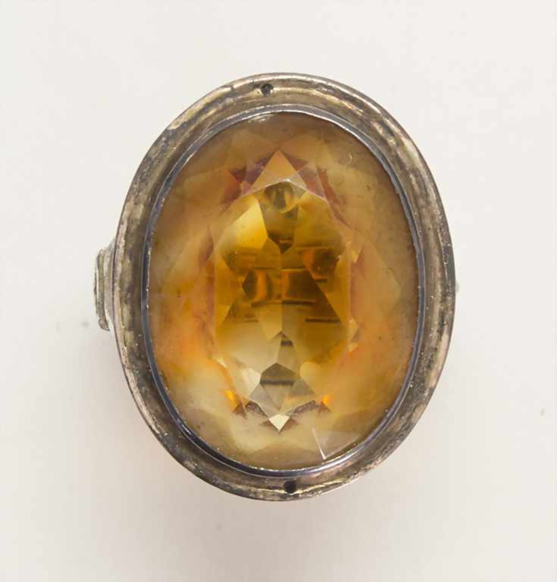 Damenring mit Rauchtopas / A ladies ring with smoky topaz, Ende 19. Jh. - Image 2 of 3