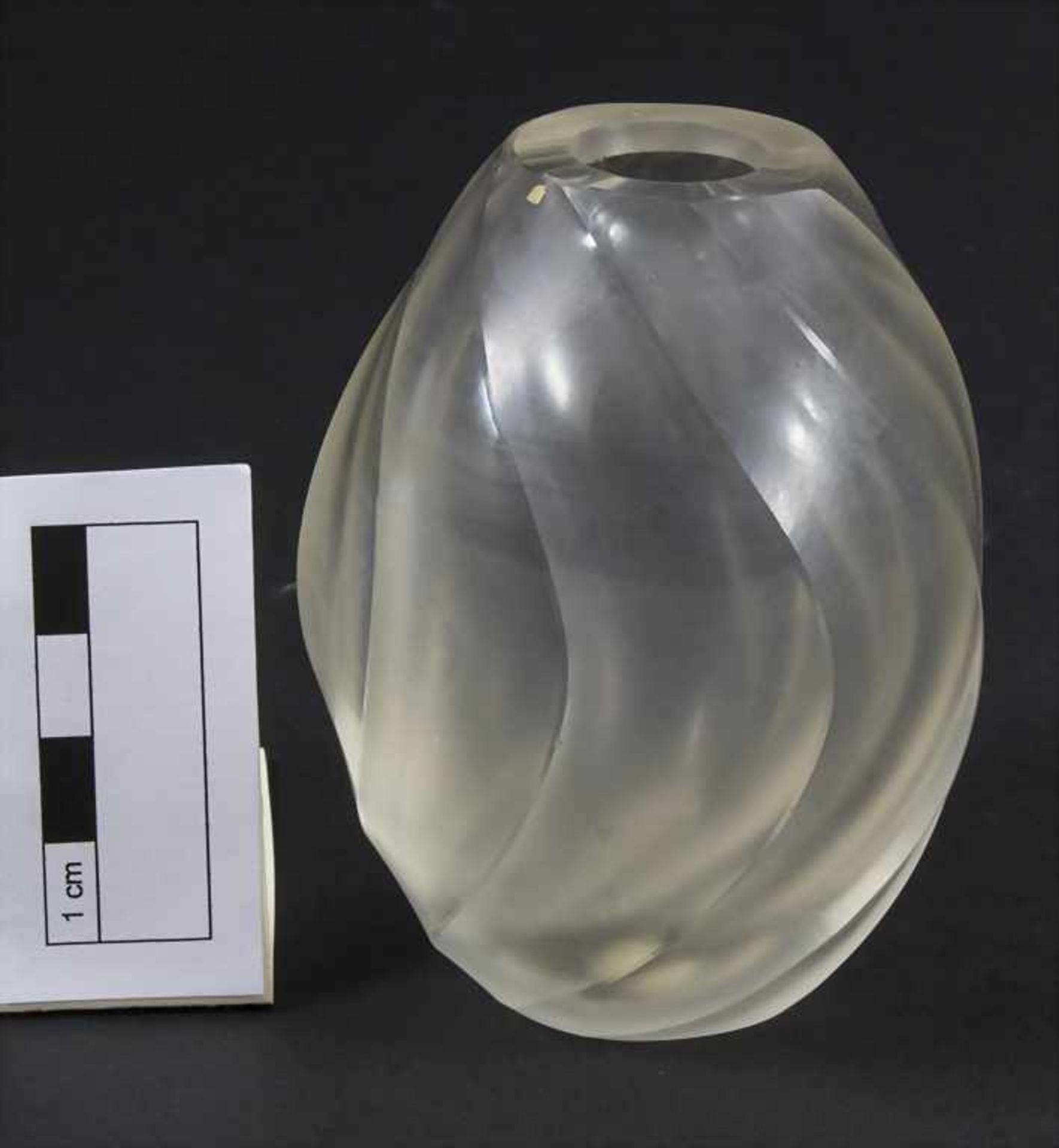 Kleine Glasziervase / A small decorative vase, Fachschule Eiff Stuttgart, Entw. wohl H. Model, - Image 2 of 4