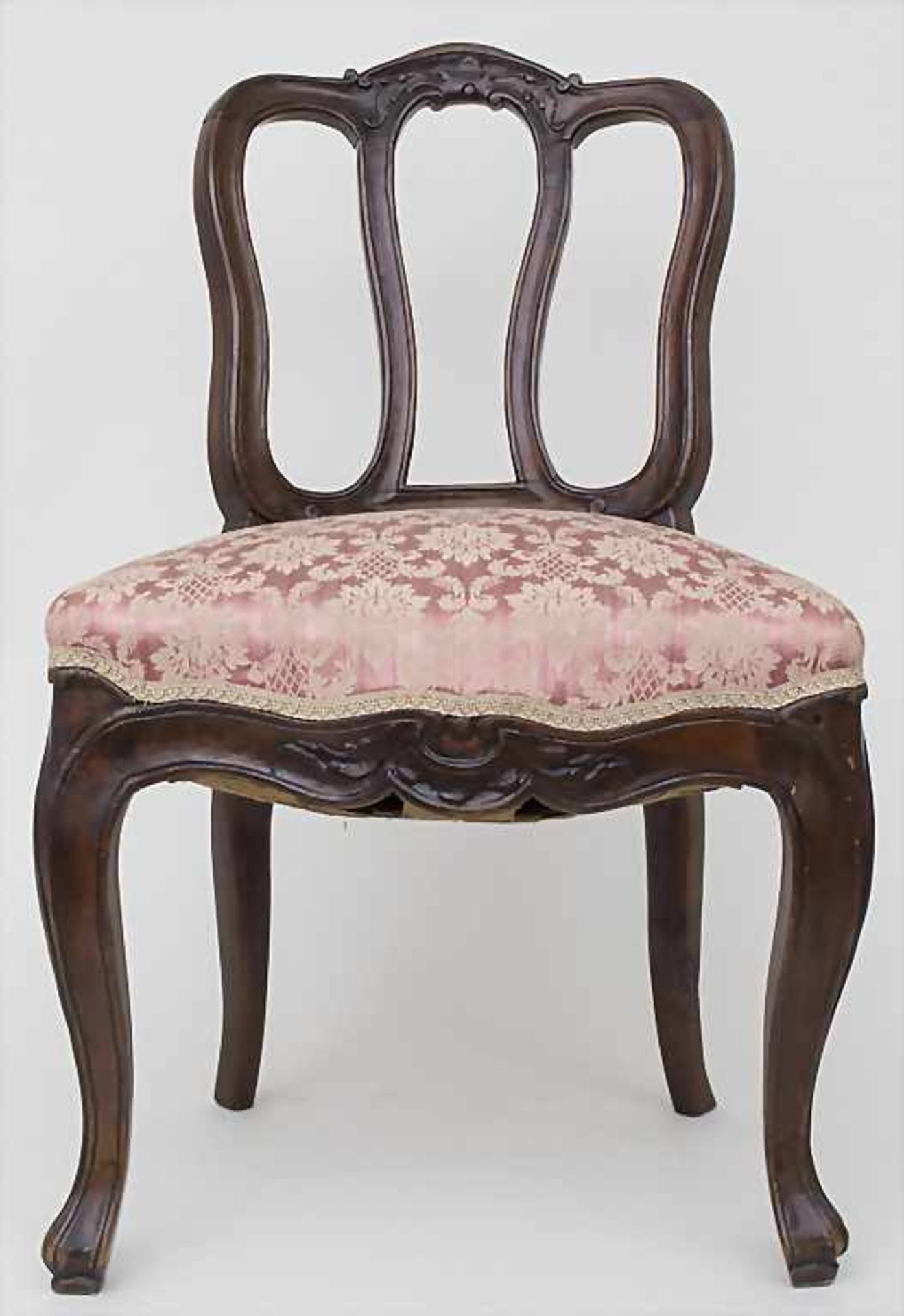 Rokoko Stuhl mit Rocailledekor / A Rococo chair with Rocailles, 18. Jh.