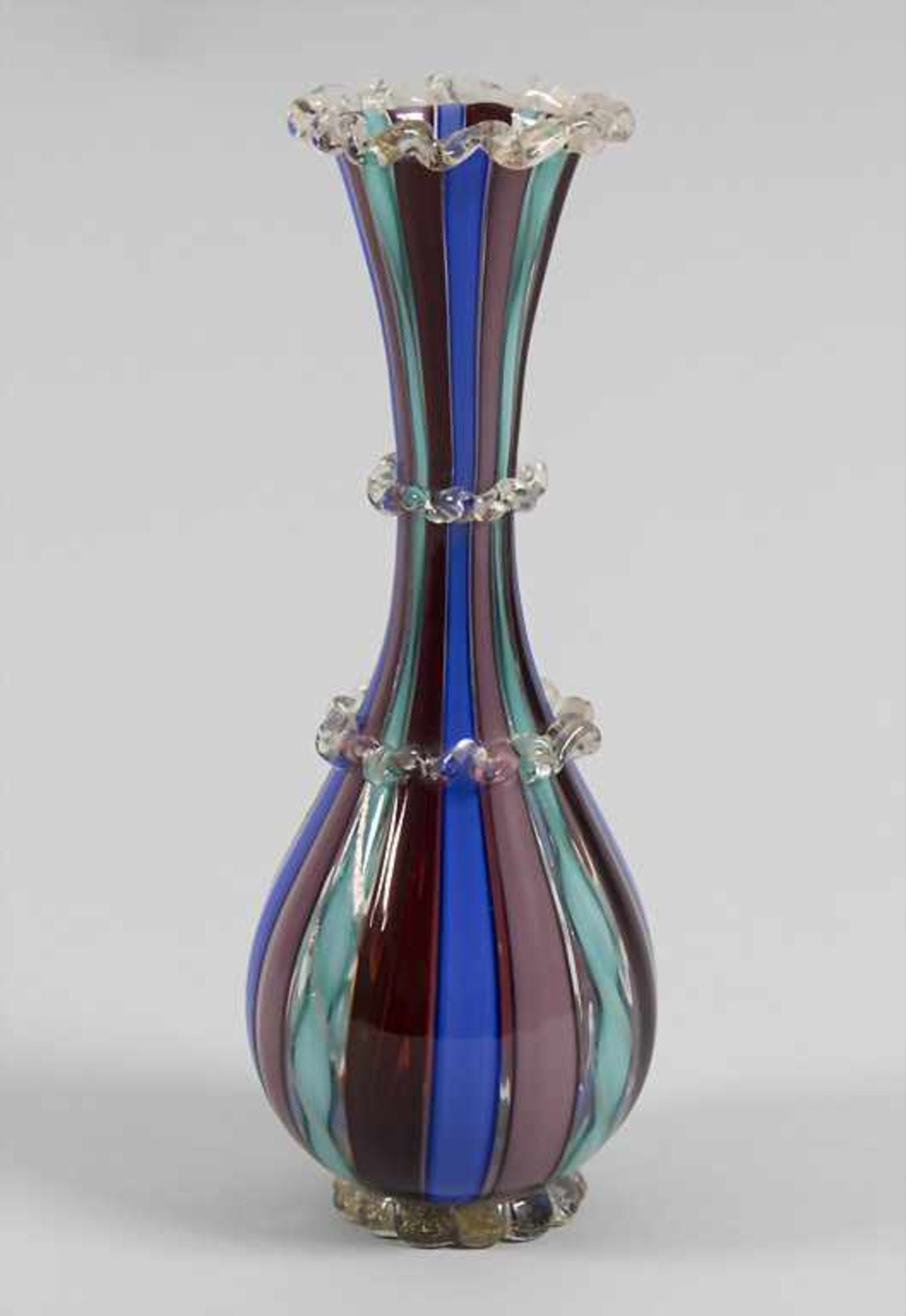 Glasziervase / A decorative vase, Murano, 40/50er Jahre
