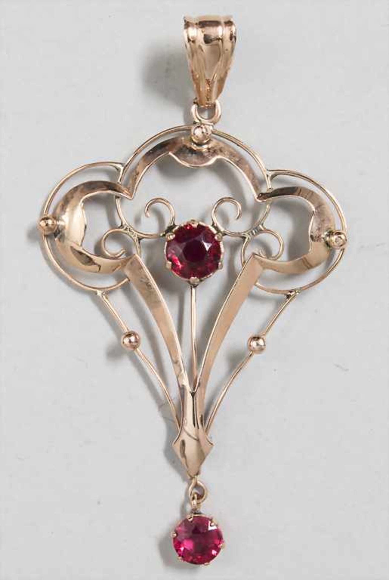 Jugendstil Anhänger / An Art Nouveau pendant, England, um 1900