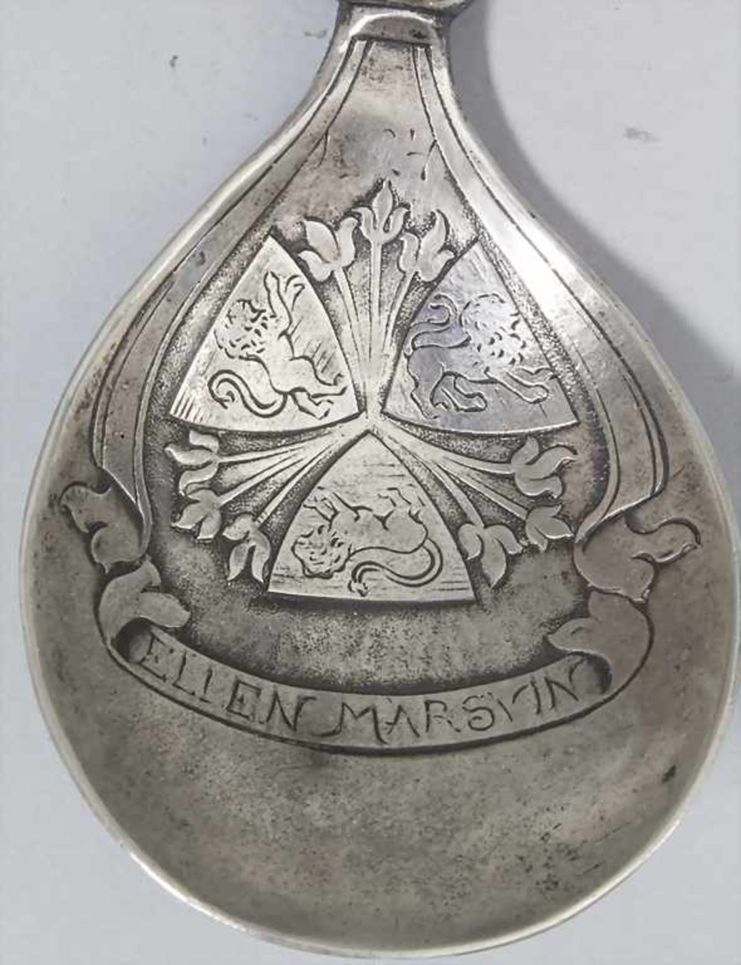 Branntweinlöffel mit Wappen und figürlicher Handhabe / A brandy spoon with crest and figural - Image 2 of 6