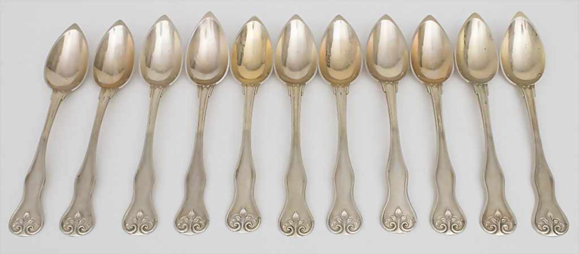 11 Teelöffel / A set of 11 silver tea spoons, Paris, Mitte 19. Jh.